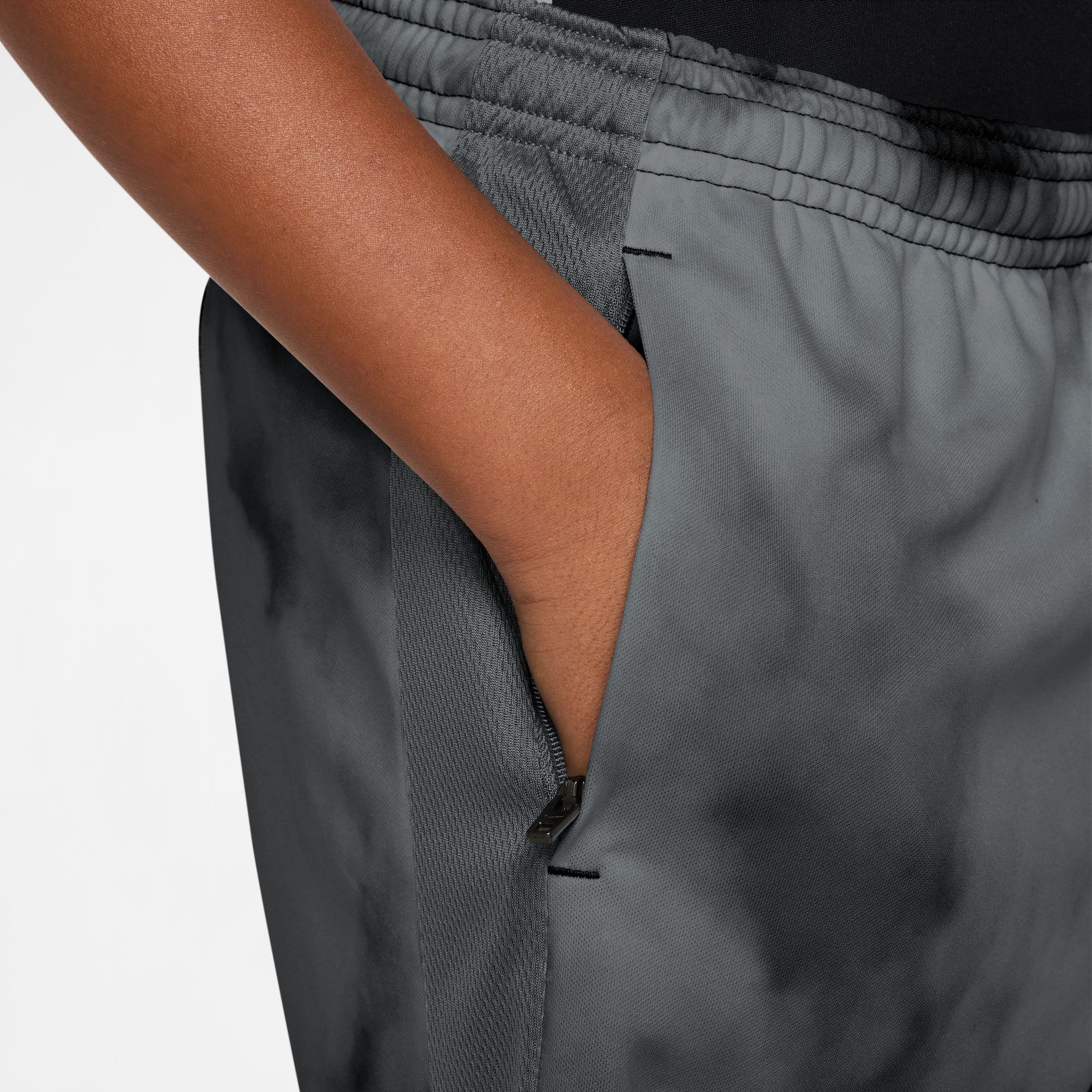 Nike Shorts »K NK DF ACD+ SHORT GX AOP«  sportlicher Stil, für Fußball und Streetwear, mit elastischem Bund