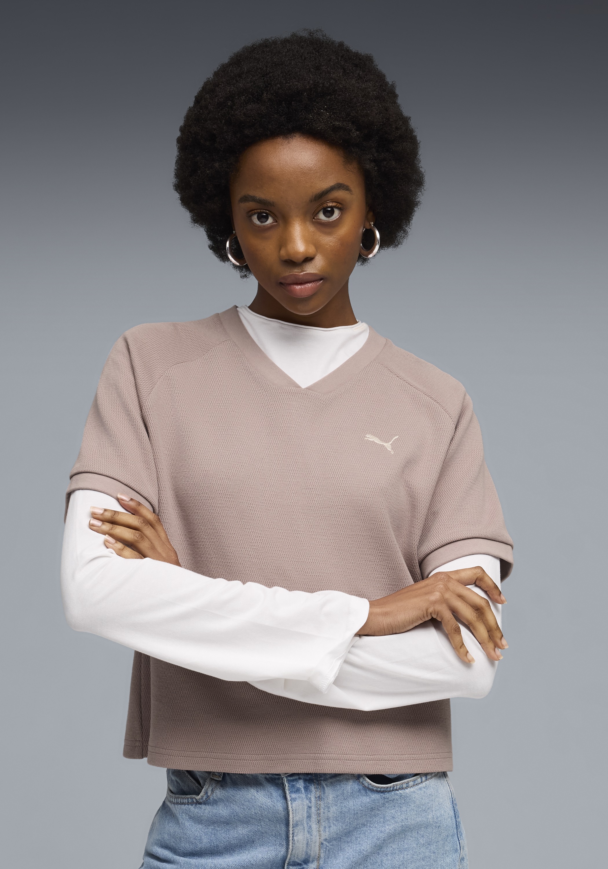 PUMA T-Shirt »CLASS RELAXED PINNACLE TEE« ohne Kapuze, Kurzarmdesign, sportlicher Stil