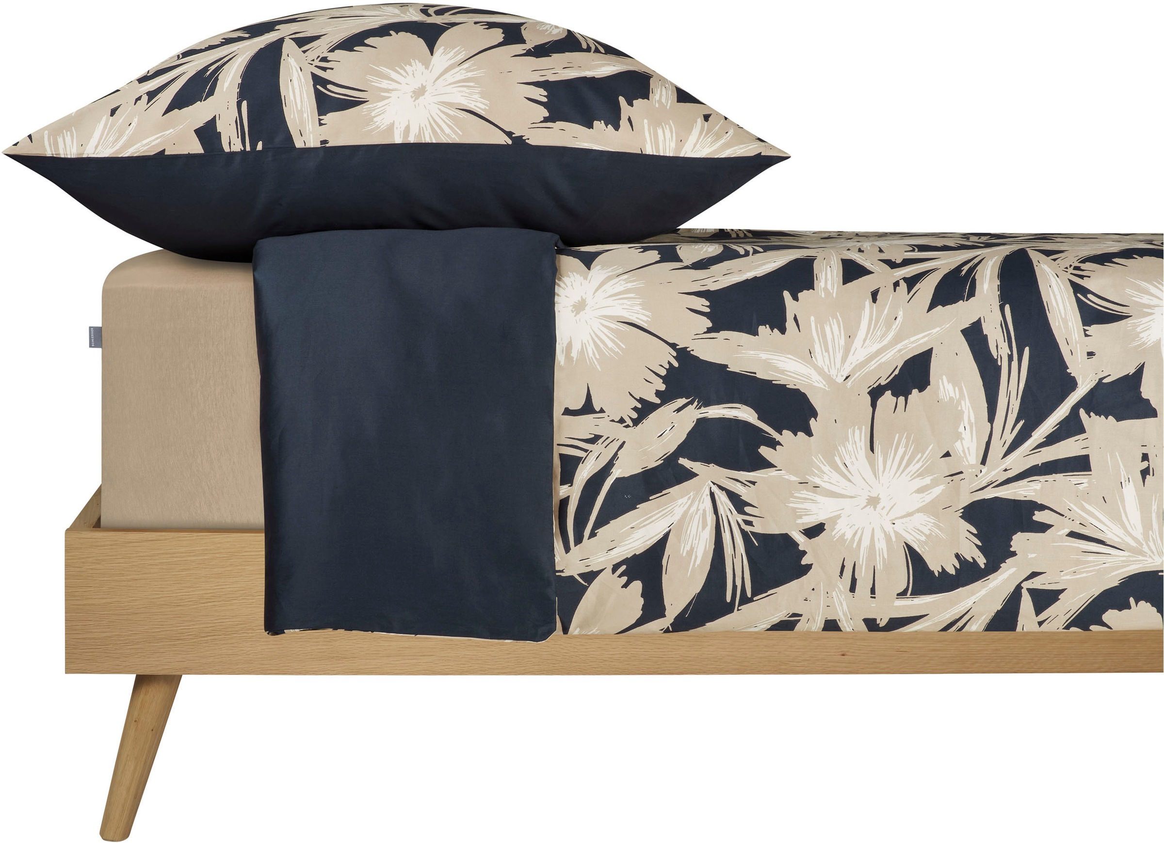 Schiesser Wendebettwäsche "Artistic aus weichem Baumwoll-Satin mit floralem günstig online kaufen