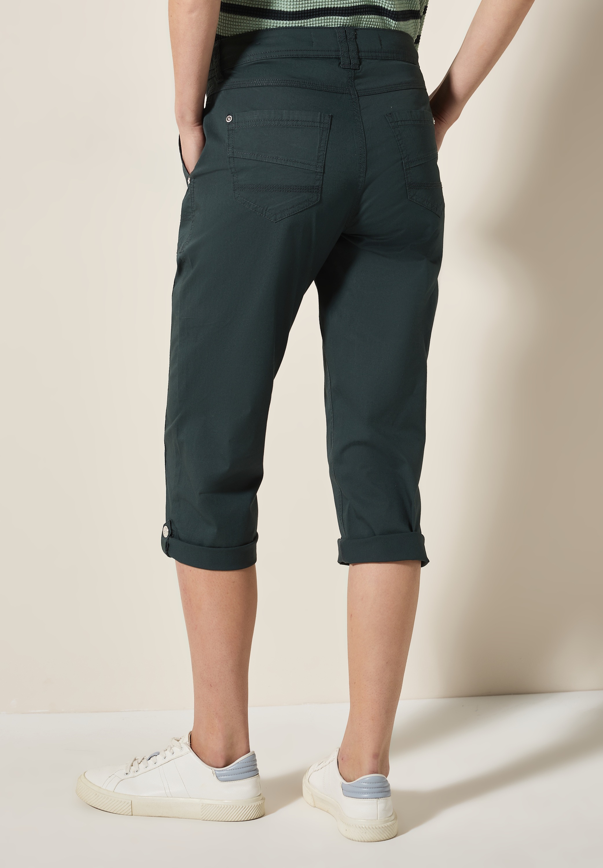 Cecil Caprihose "Style New York", mit Knopfdetails am Bund günstig online kaufen