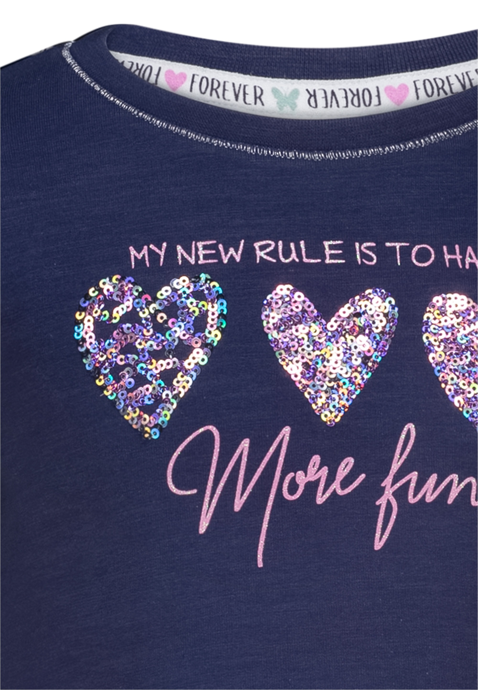 SALT AND PEPPER Jerseykleid »More Fun Hearts«, mit Pailletten und Stickerei