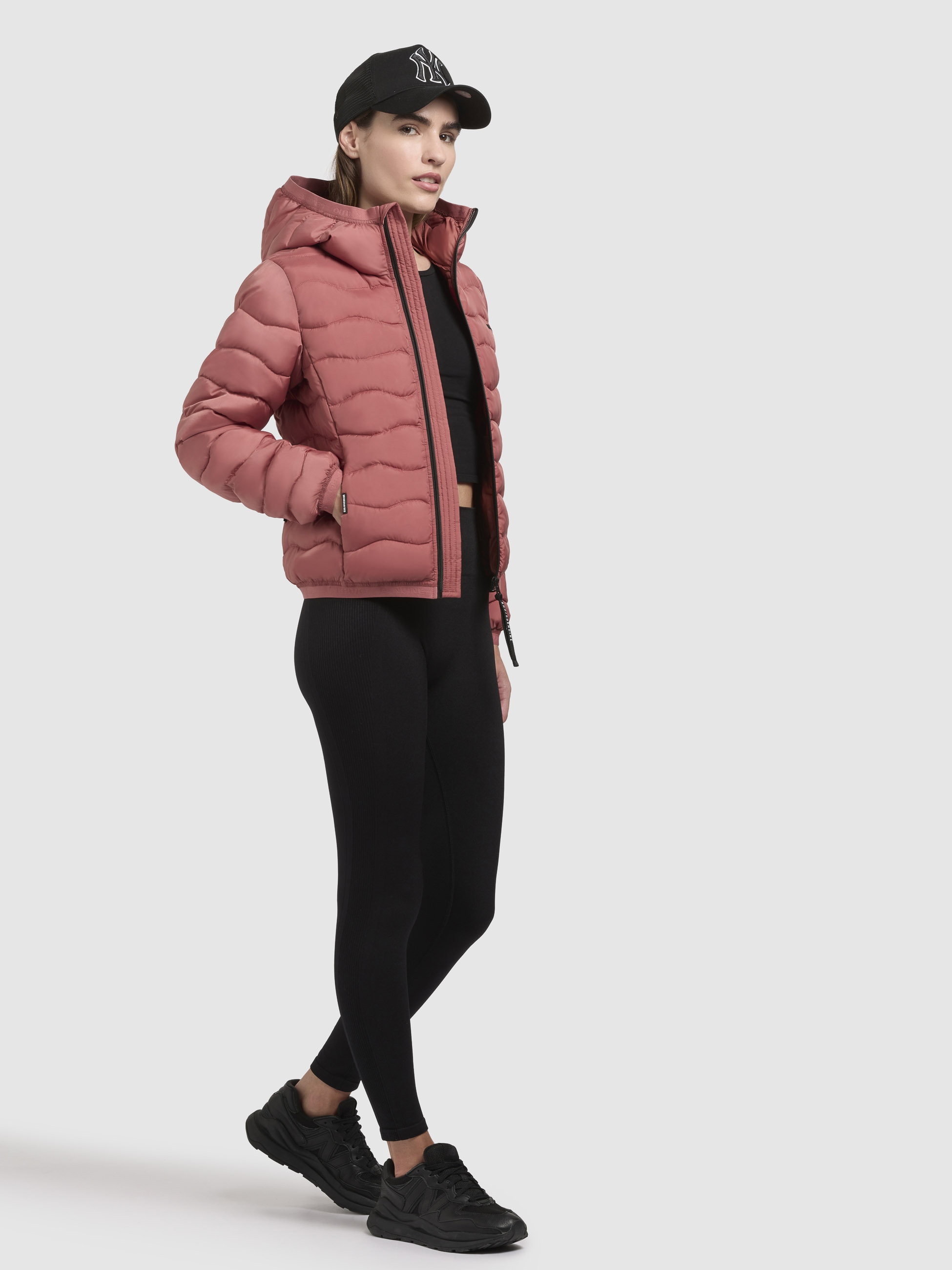 khujo Steppjacke »NARGO«, mit Kapuze