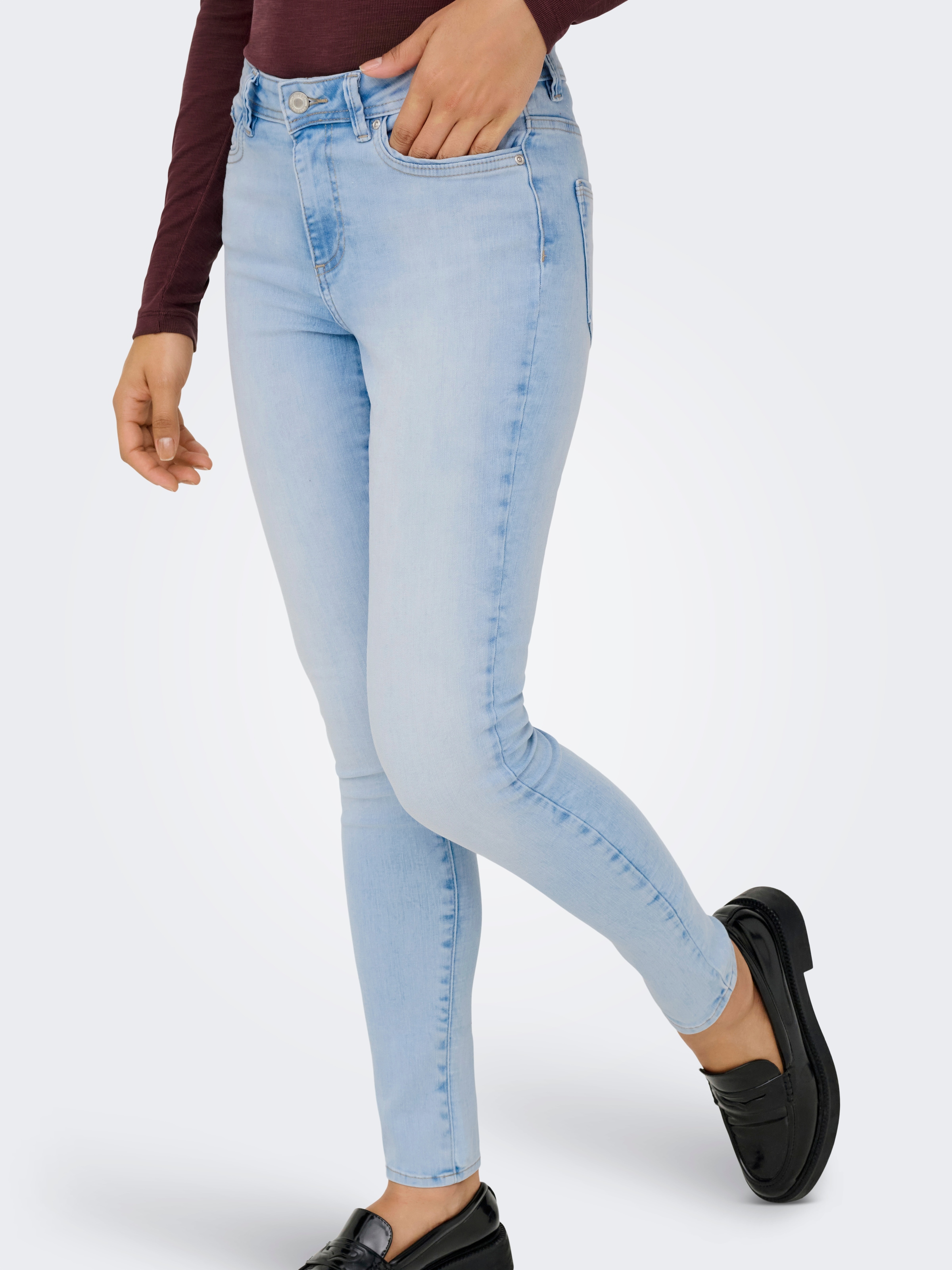ONLY Skinny-fit-Jeans »ONLWAUW MID SKINNY DNM TAI640«