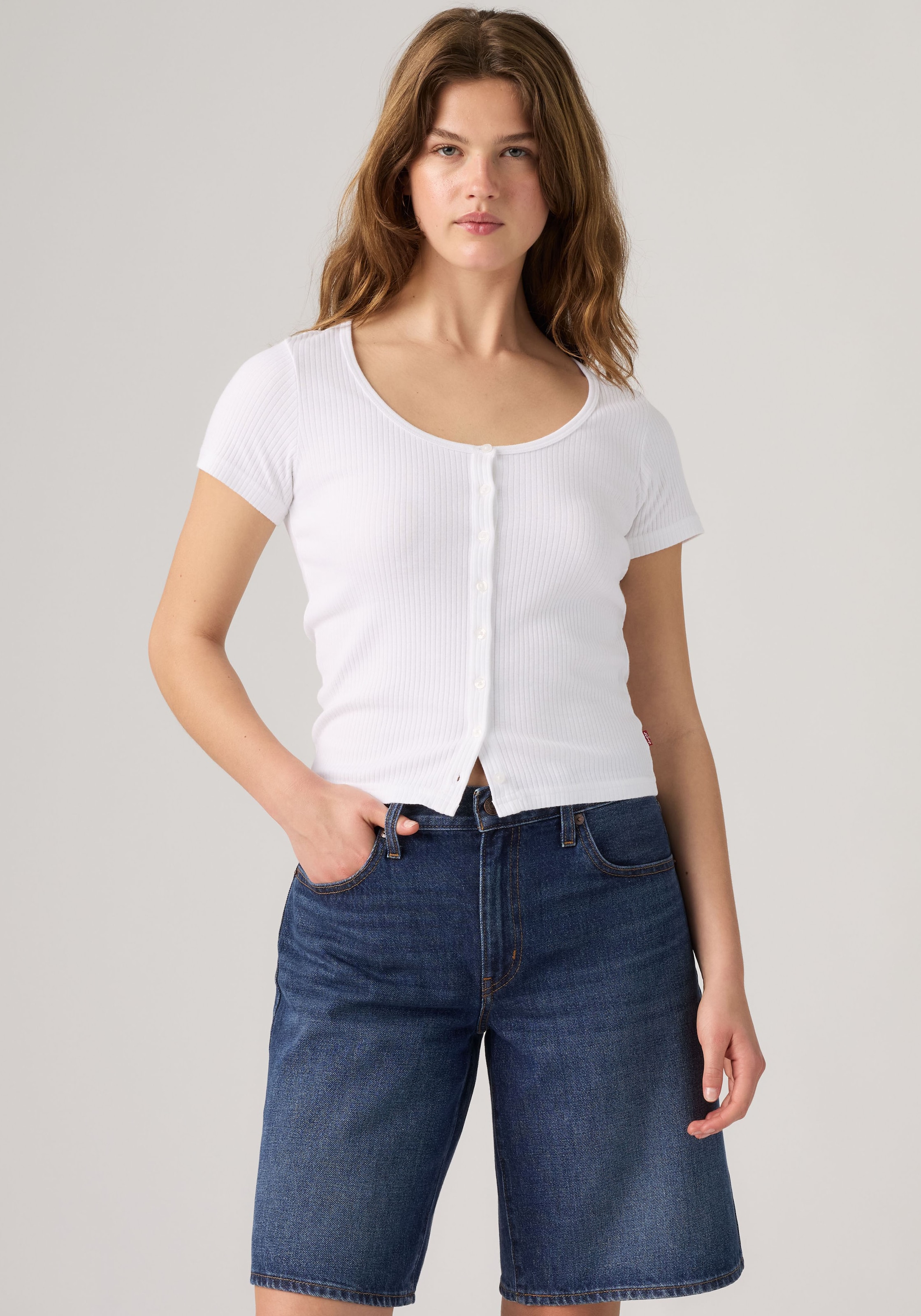 Levi's® T-Shirt »AUSTEN BUTTON THROUGH SS« Feinripp