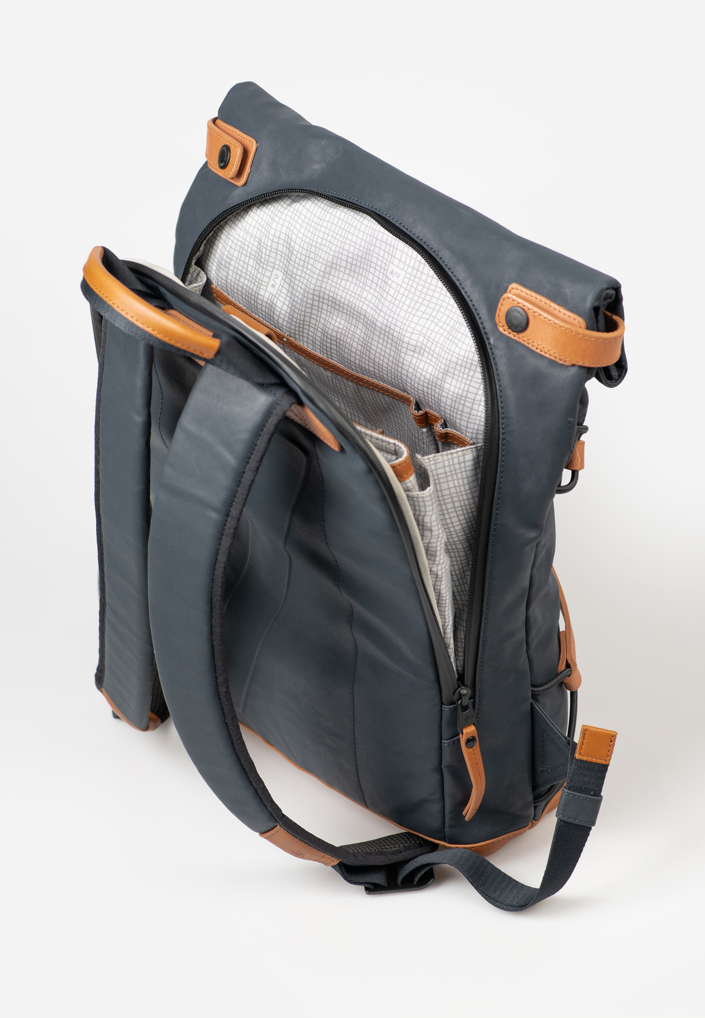 aunts & uncles Notebook-Rucksack »Rucksack Yokohama«