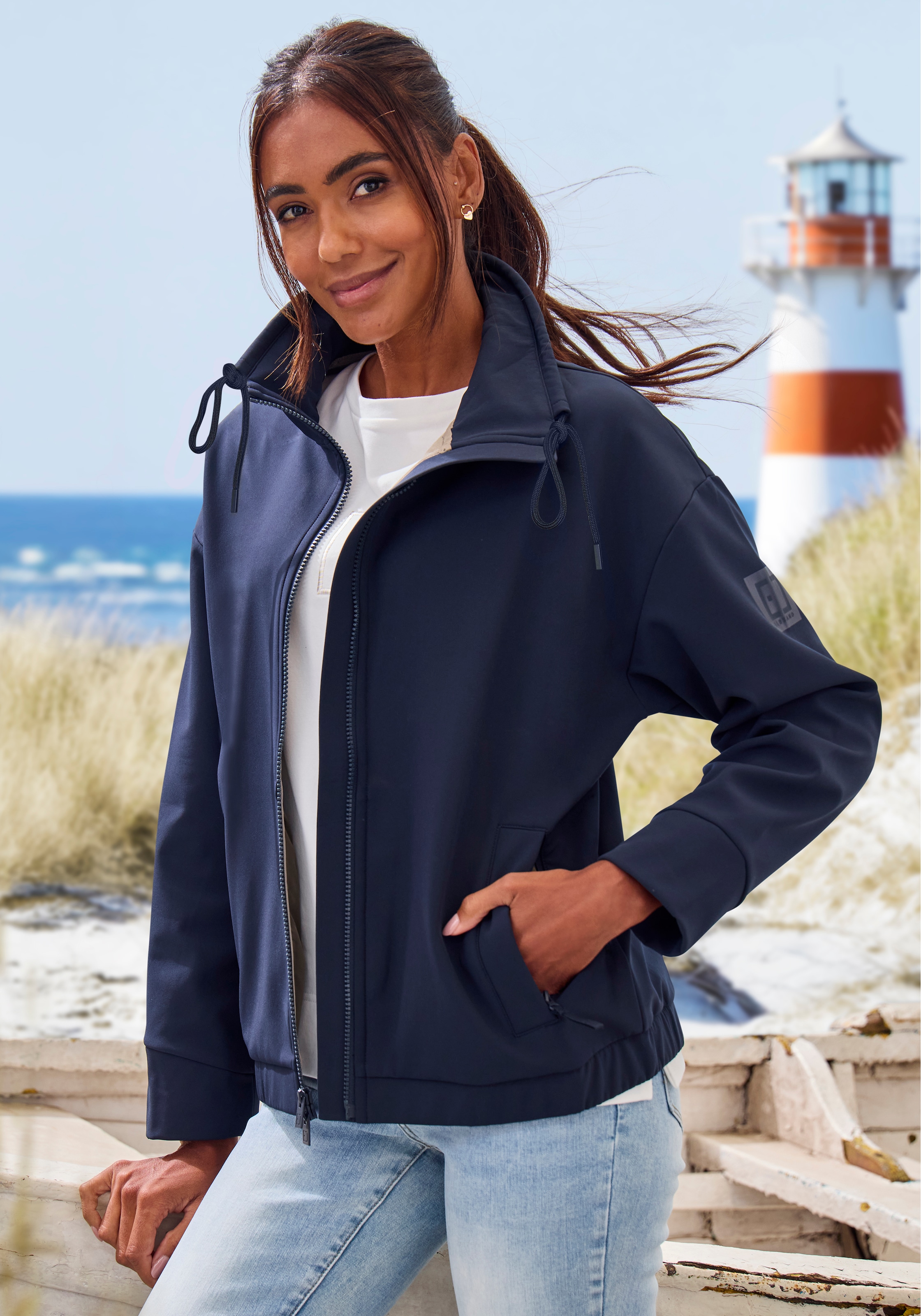 Elbsand Softshelljacke mit hohem, verstellbaren Kragen günstig online kaufen