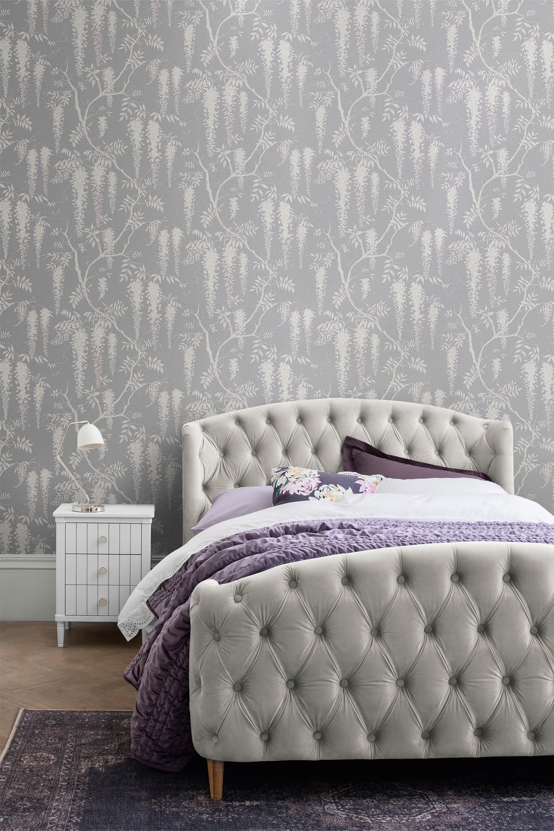 Next Vliestapete "WISTERIA TRAILS Vliestapete 10mx52cm" floral glatt Wisteria Trails Lila 10mx52cm
