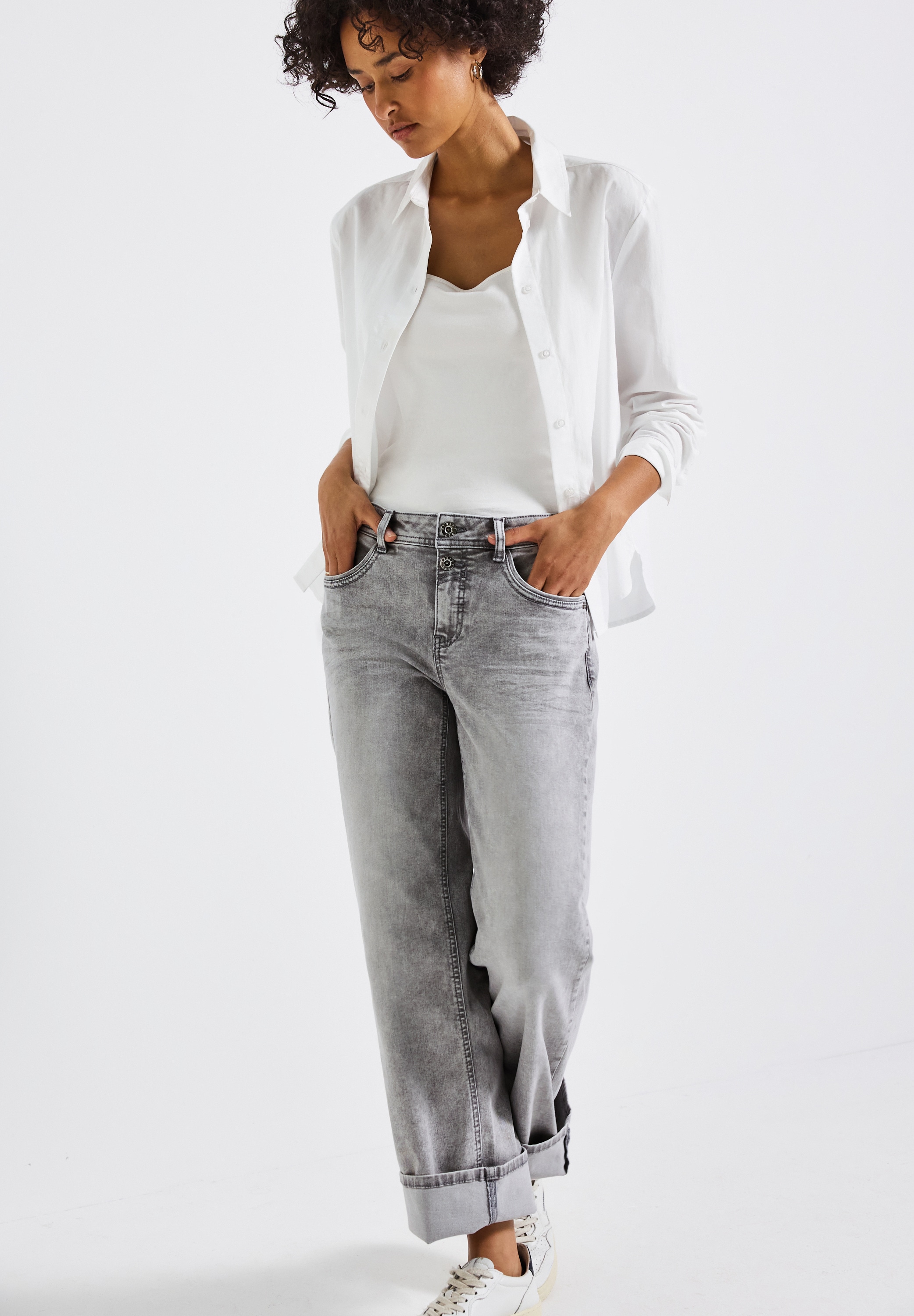 STREET ONE Straight-Jeans, im Five-Pocket Style