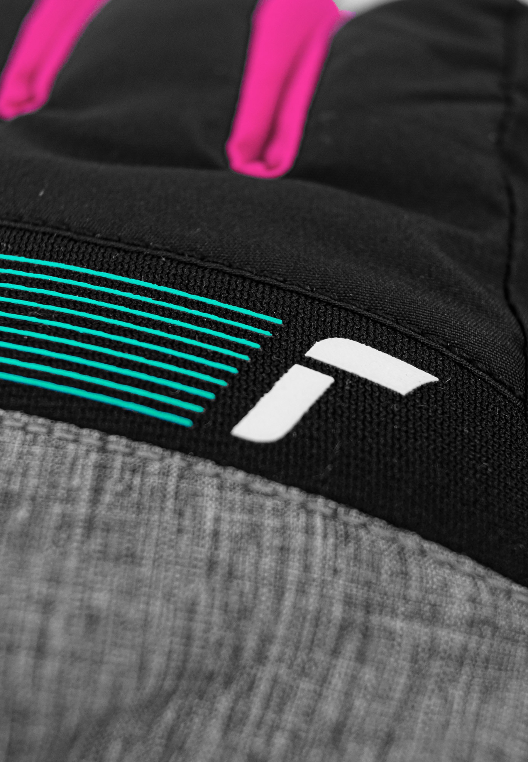 Reusch Skihandschuhe »Flash GORE-TEX Junior«, mit praktischer Handgelenkschlaufe