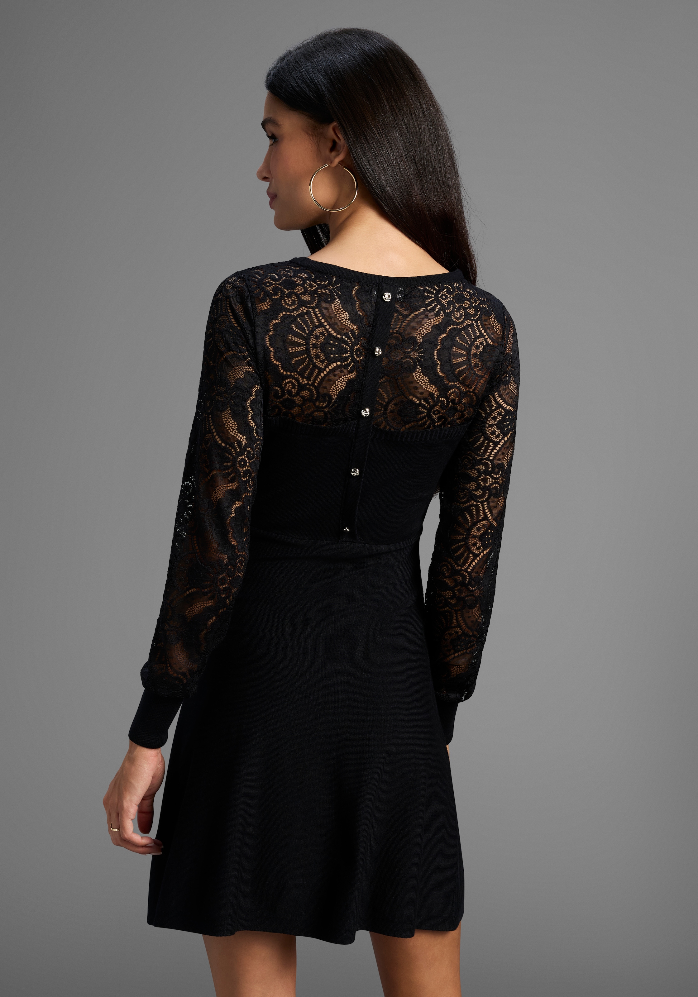 Melrose Strickkleid, für besondere Anlässe, kurzes Kleid, taillierter Schnitt