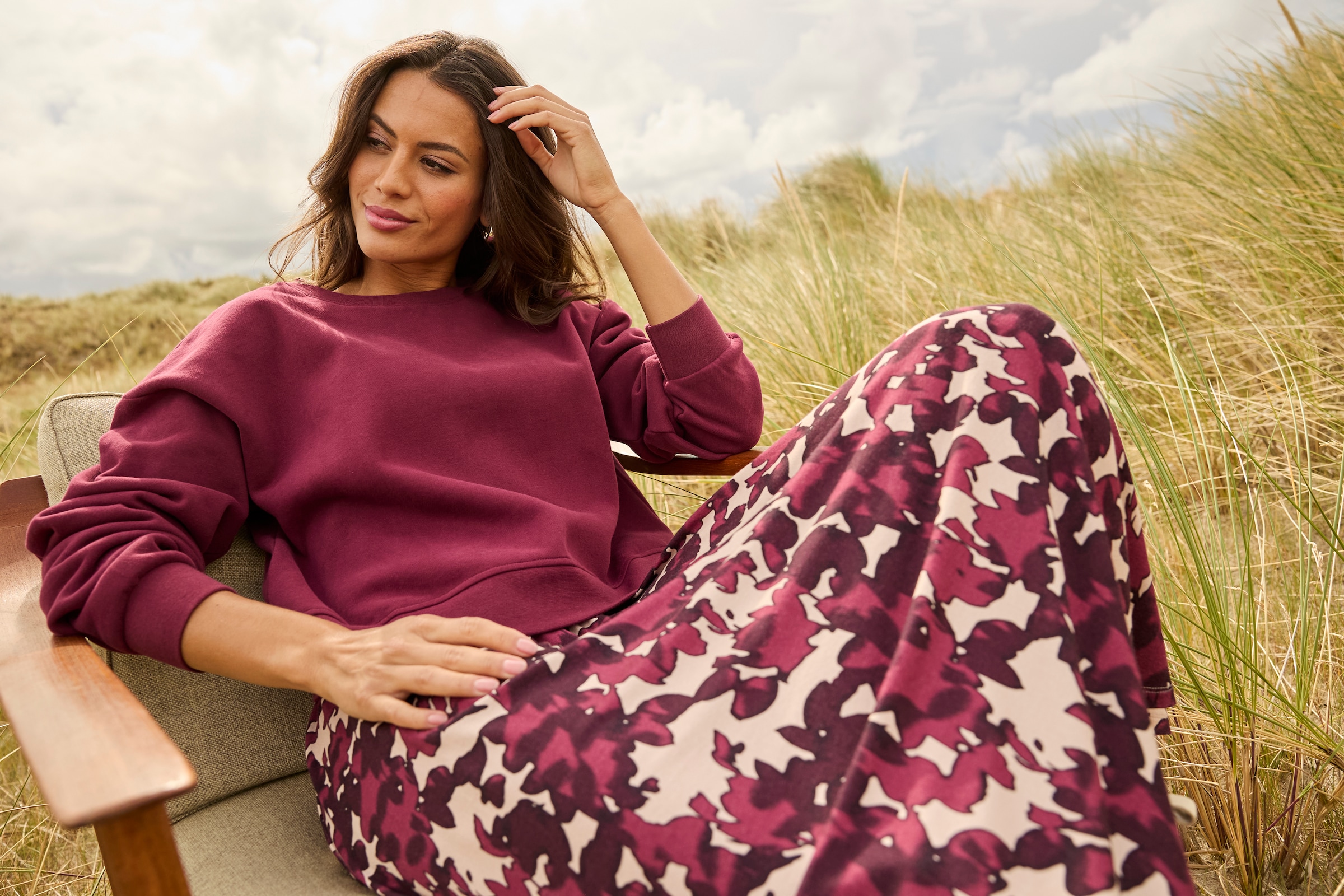 Laura Scott Midikleid, elegantes Blumenmuster aus Viskose-Mischung - NEUE KOLLEKTION