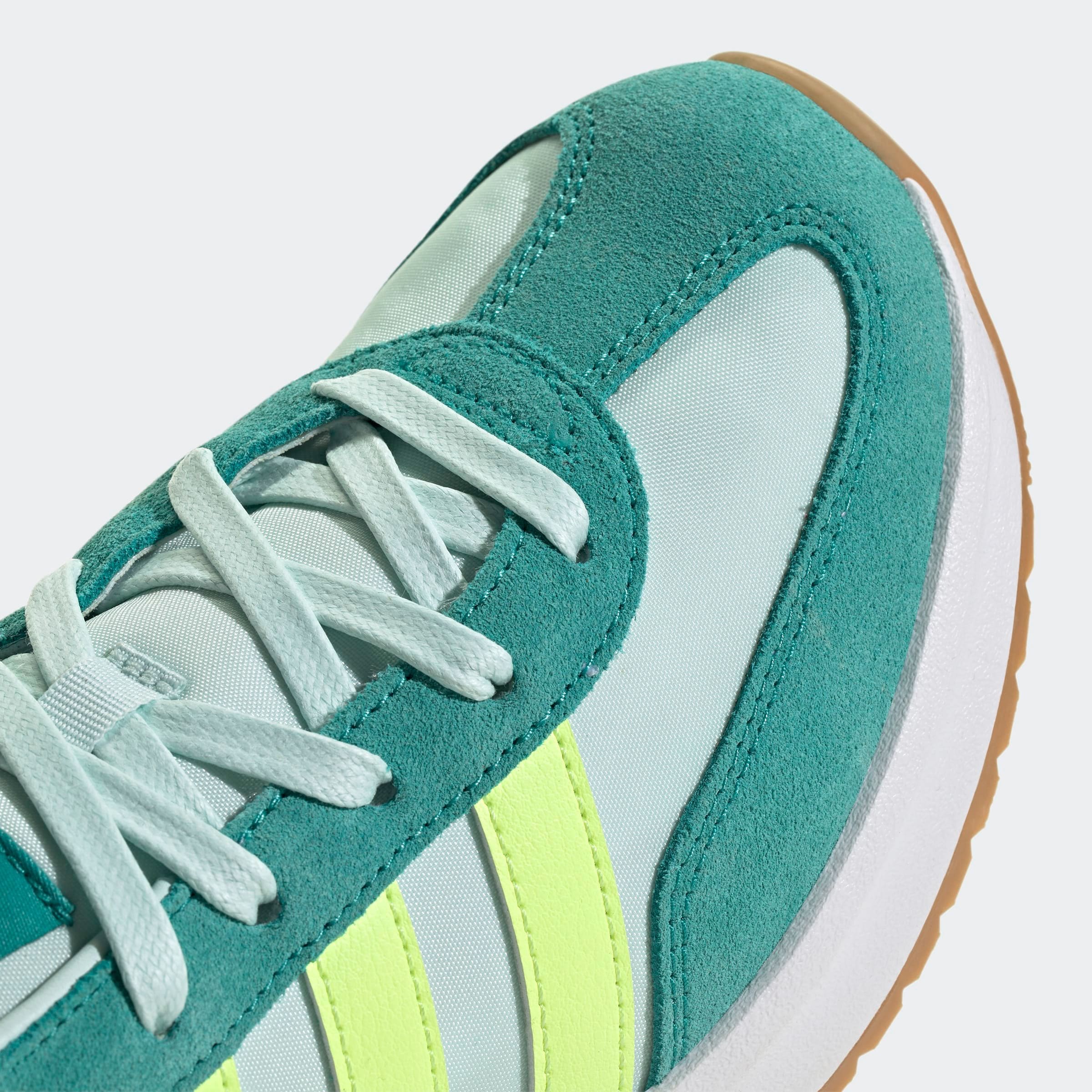 adidas Sportswear Sneaker »RUN 70S 2.0«, inspiriert vom Design des SL72
