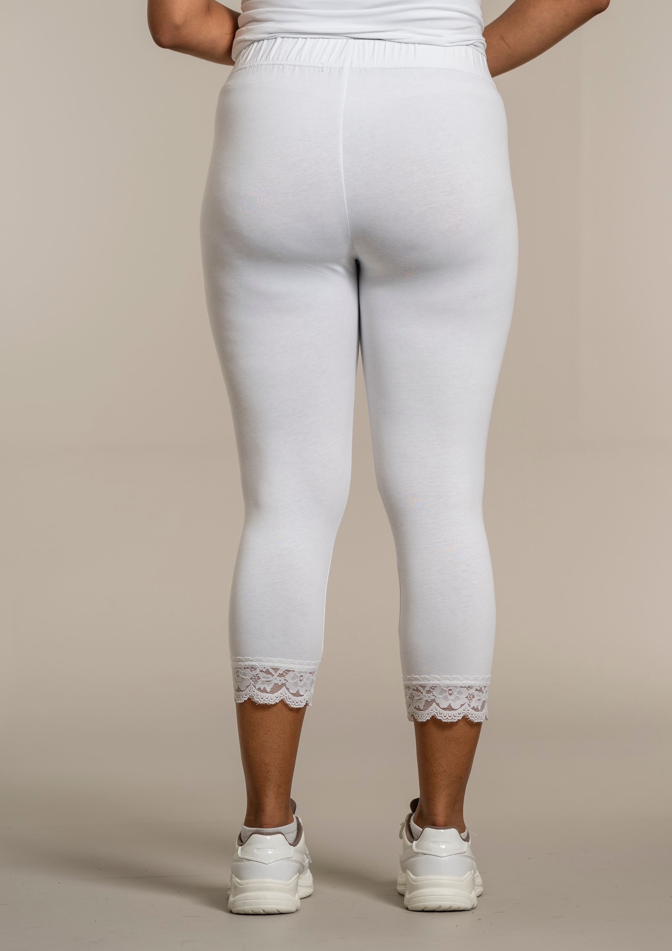 SANDGAARD 3/4-Leggings, mit Spitzeneinsatz am Saum