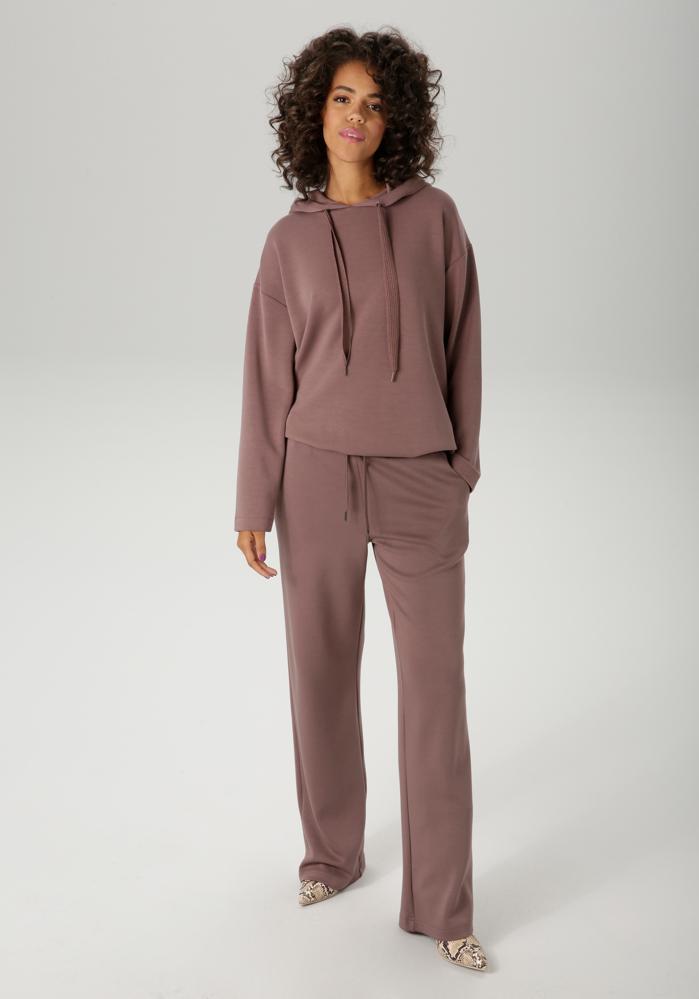 Aniston CASUAL Sweatshirt, mit Bindeband an der Kapuze - NEUE KOLLEKTION