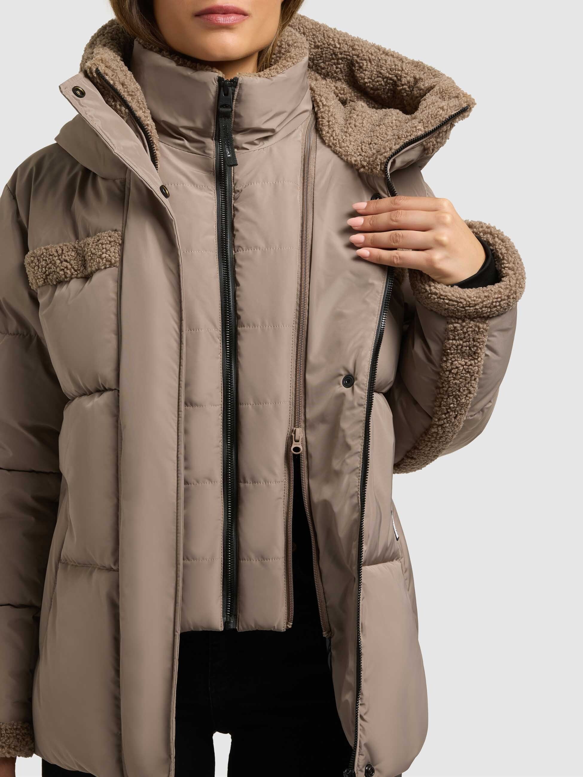khujo Steppjacke »PRISHA - 2IN1 (EINSATZ HERAUSNEHMBAR)« mit Kapuze