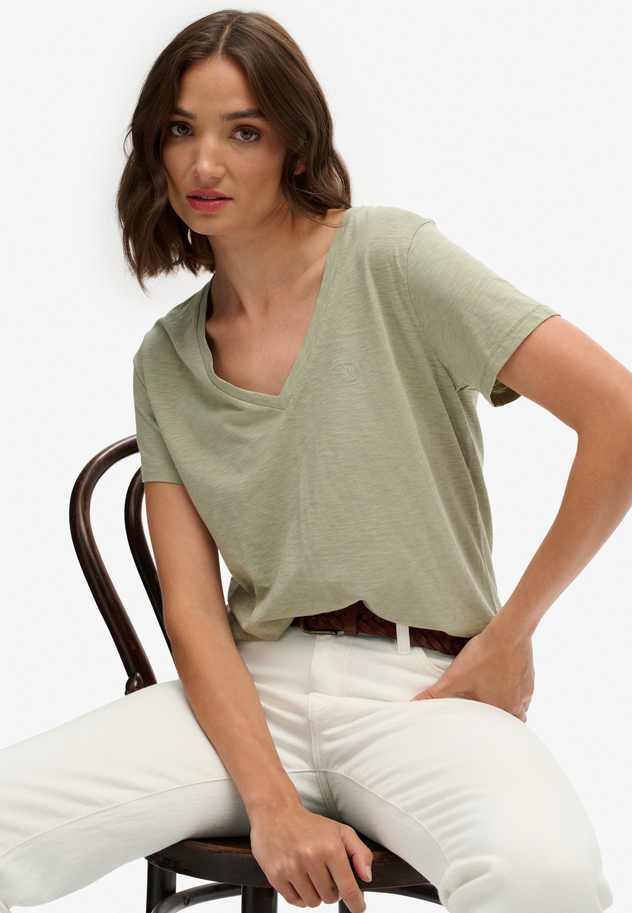 Superdry T-Shirt »STUDIOS SLUB EMB VEE TEE«