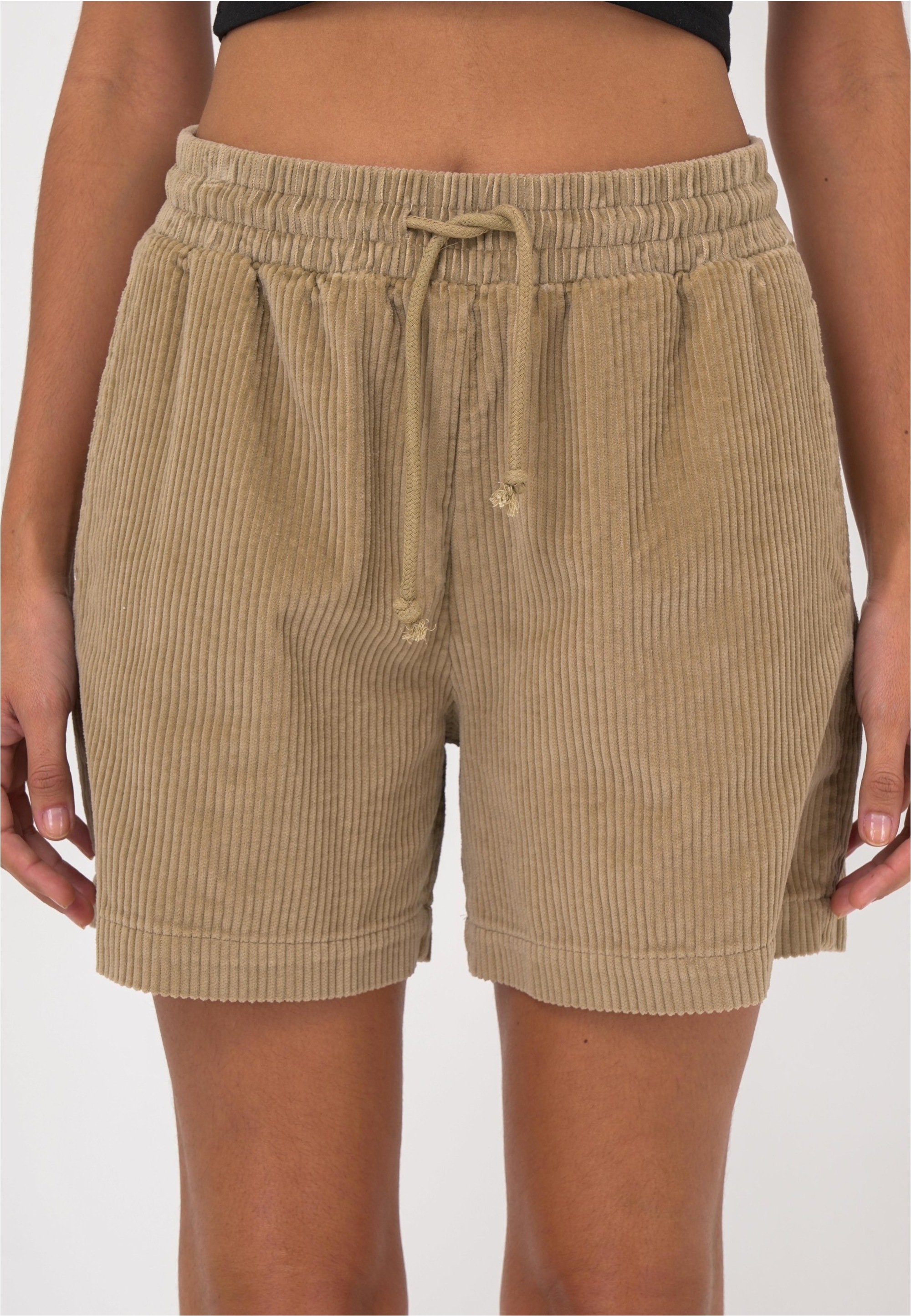 freshlions Shorts "Mira" in klassischem Design günstig online kaufen