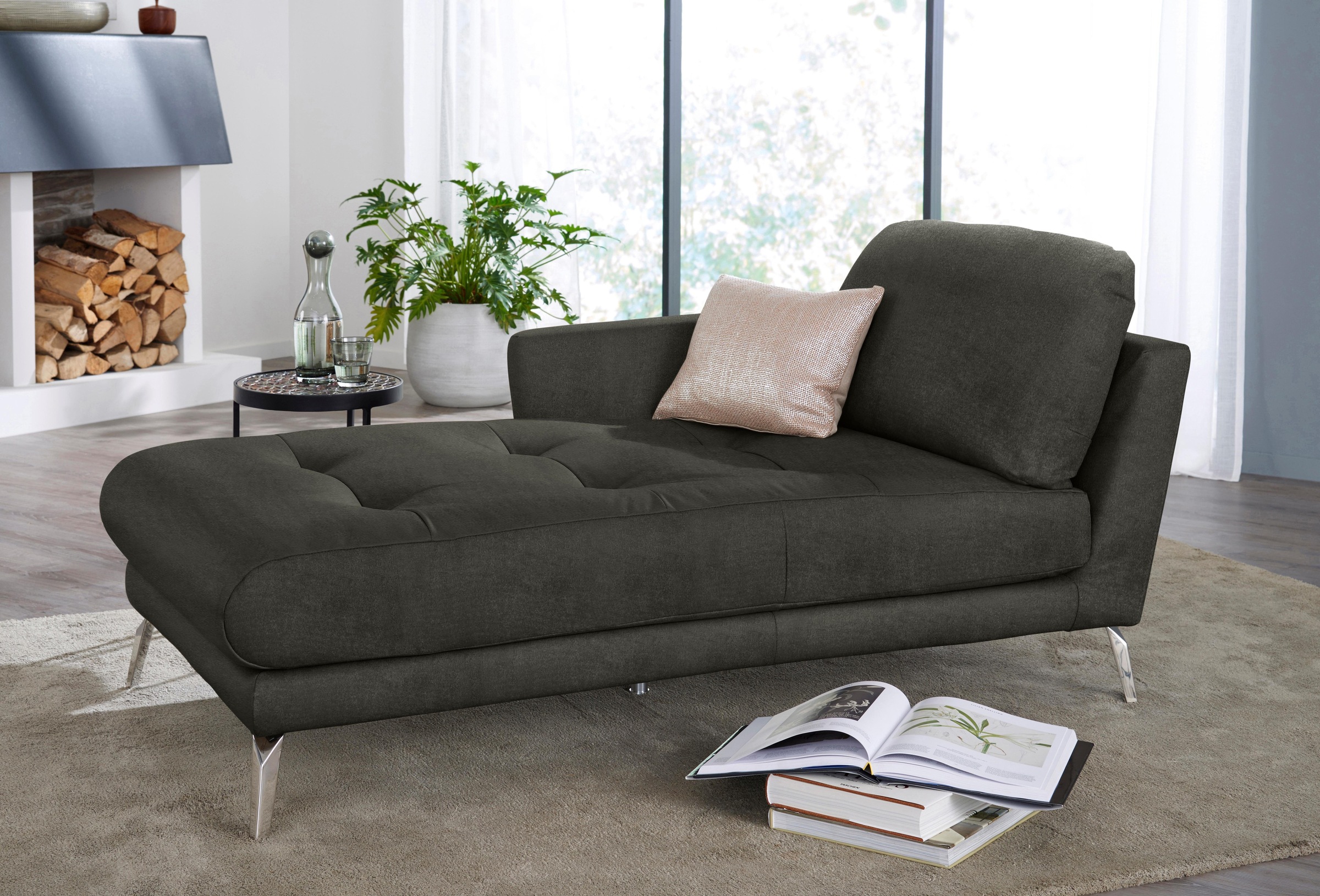 W.SCHILLIG Chaiselongue »softy«, mit dekorativer Heftung im Sitz, Füße Chrom glänzend