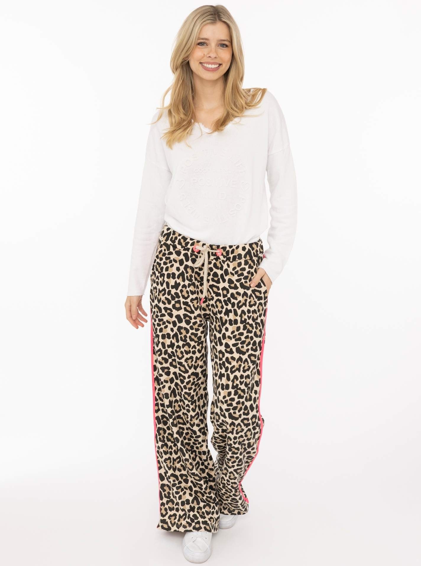 Zwillingsherz Sweathose ""Leo Stripe"" Leomuster, pinker Seitenstreifen, Kordelzug, Taschen, gerades Bein