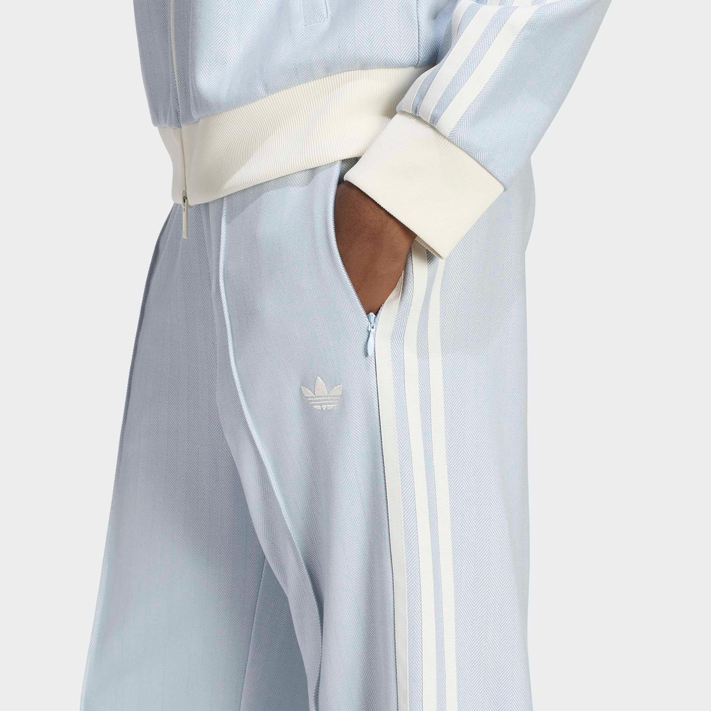 adidas Originals Sporthose »CLASSIC TP«  lange Hose, normal-weite Passform