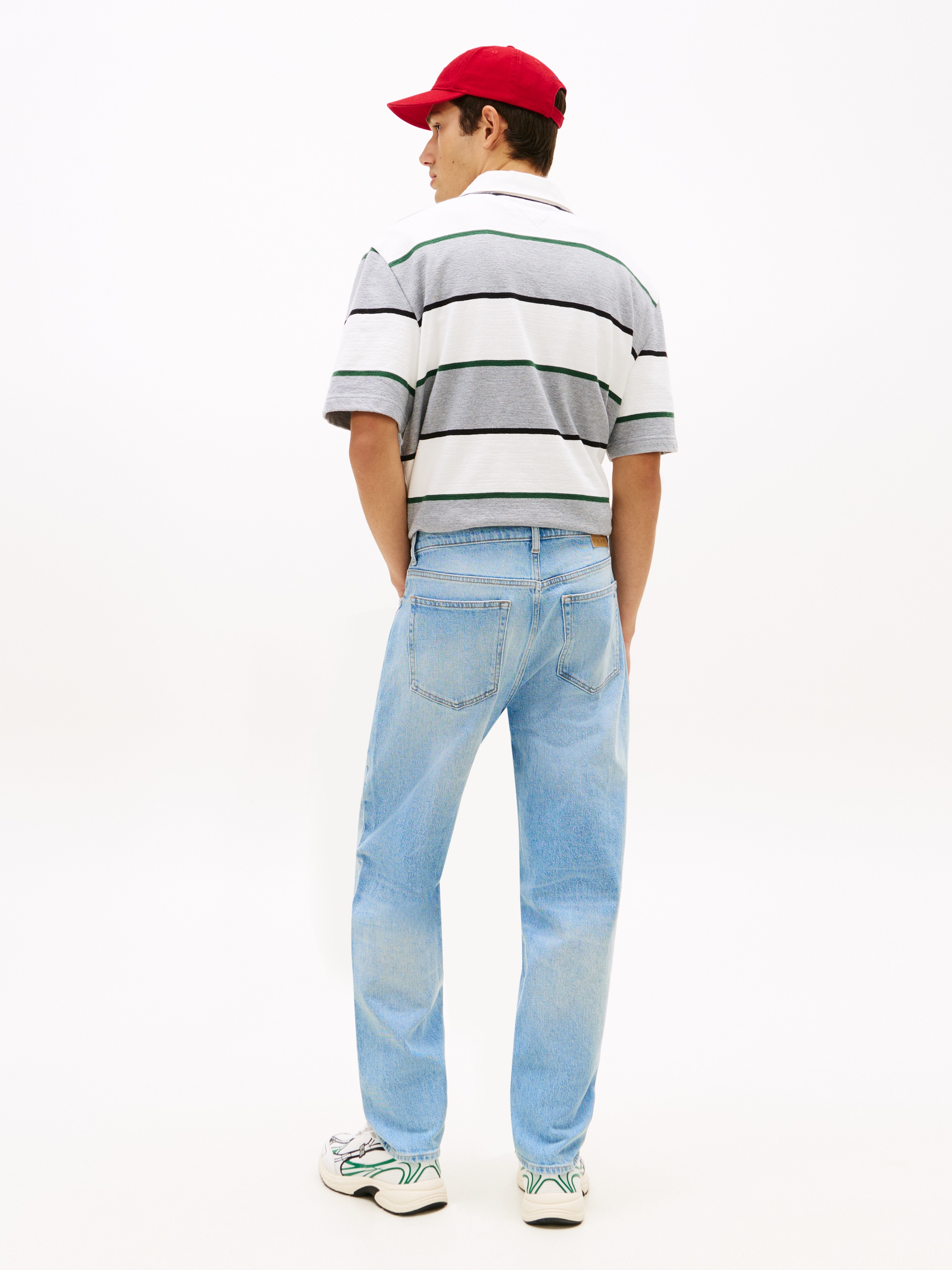 Tommy Jeans Gerade Jeans »SONNY REGULAR« Regular fit mit praktischen Taschen