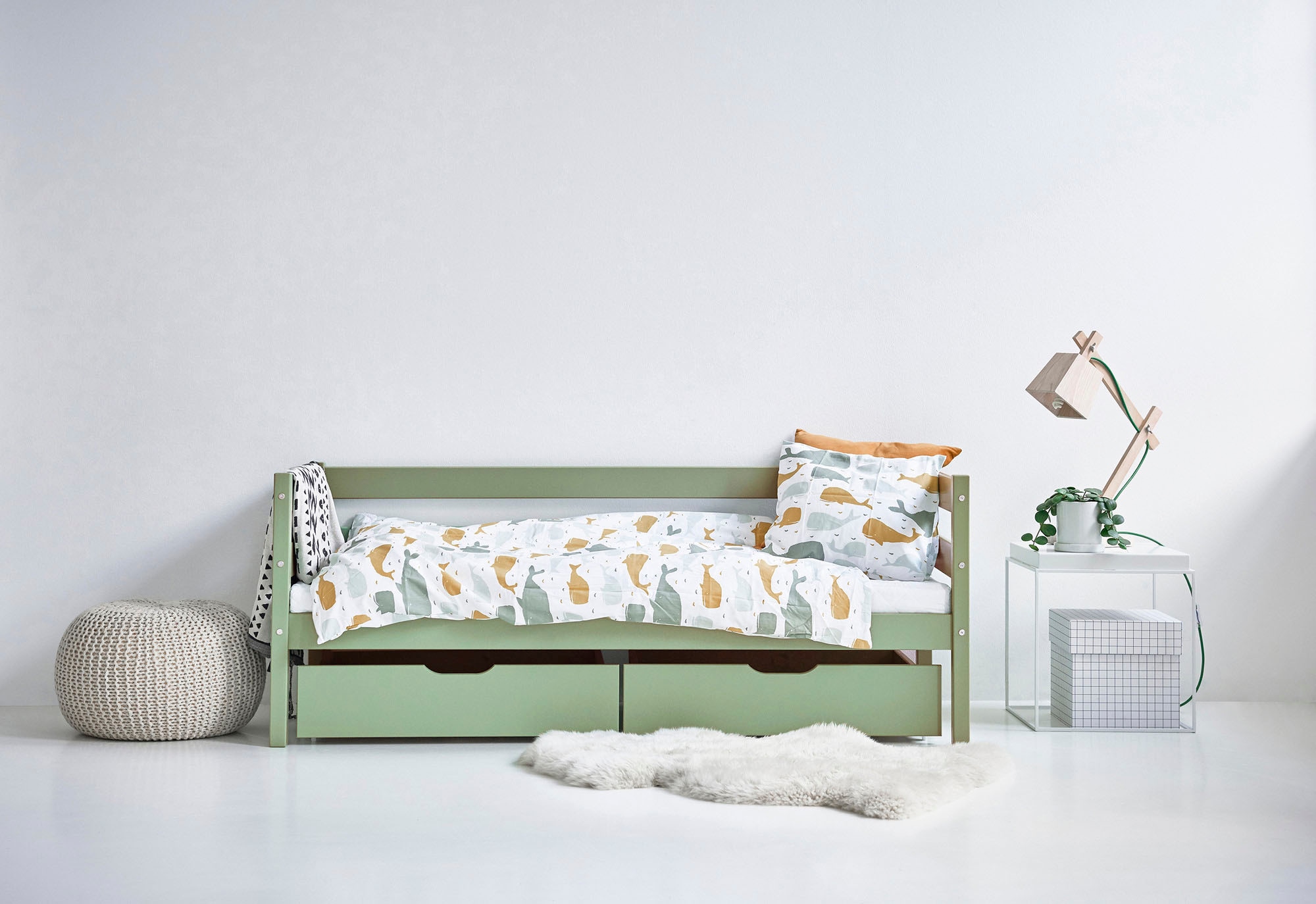 Hoppekids Einzelbett »ECO Comfort Kinderbett, Kiefer Massivholz, Jugendbett inkl. Rollrost« 70x160 cm, wahlweise in verschieden Farben/ Matratze/ Absturzsicherung