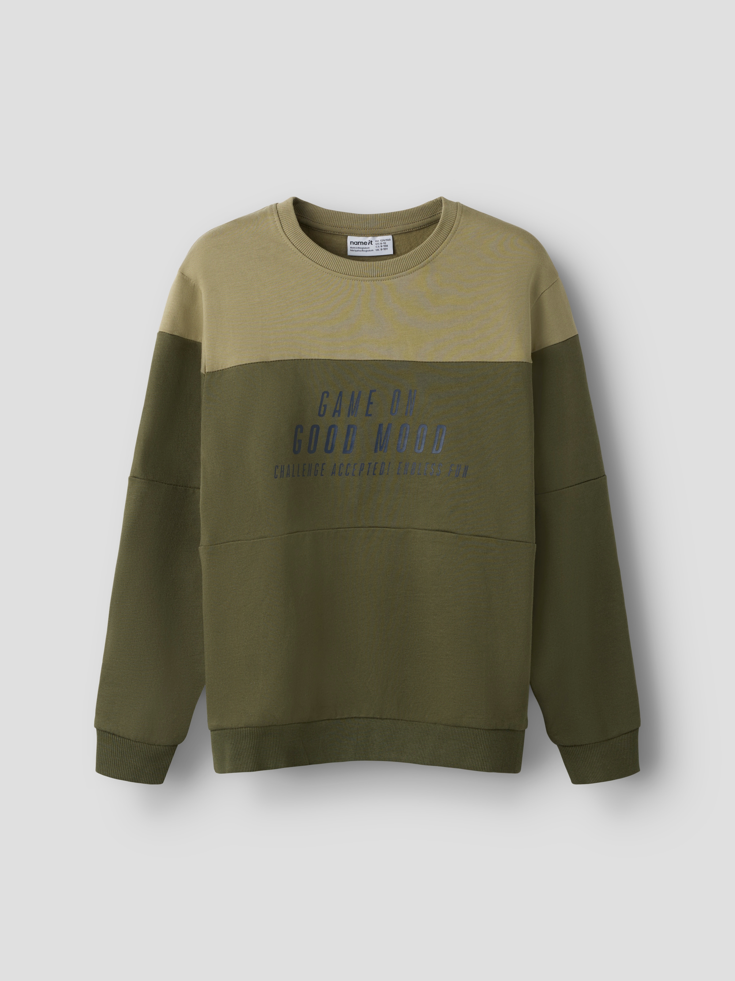 Name It Sweatshirt »NKMVEMIL LS NREG SWEAT BRU«, Baumwolle, regular fit, Colorblock, Print

