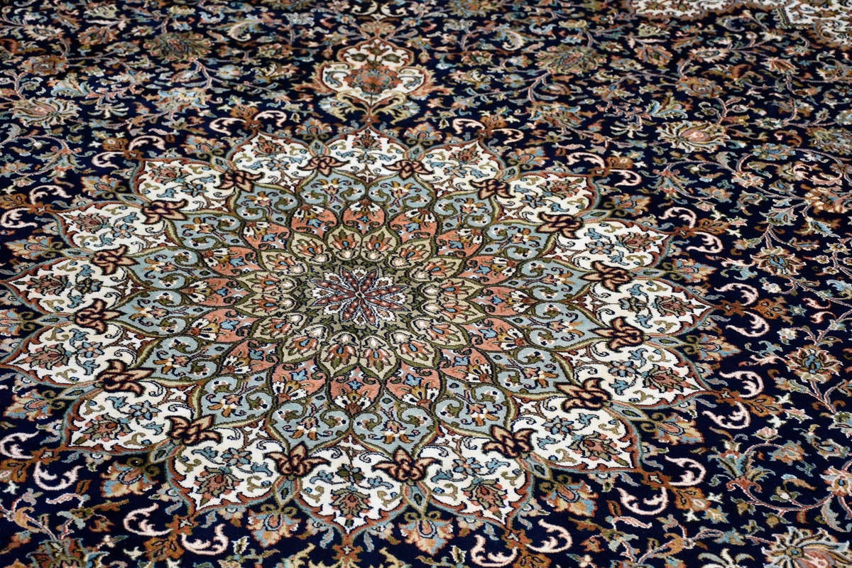 Kayoom Seidenteppich »Kashan 220«, rechteckig, 10 mm Höhe, Einzelstück mit Zertifikat, Wohnzimmer