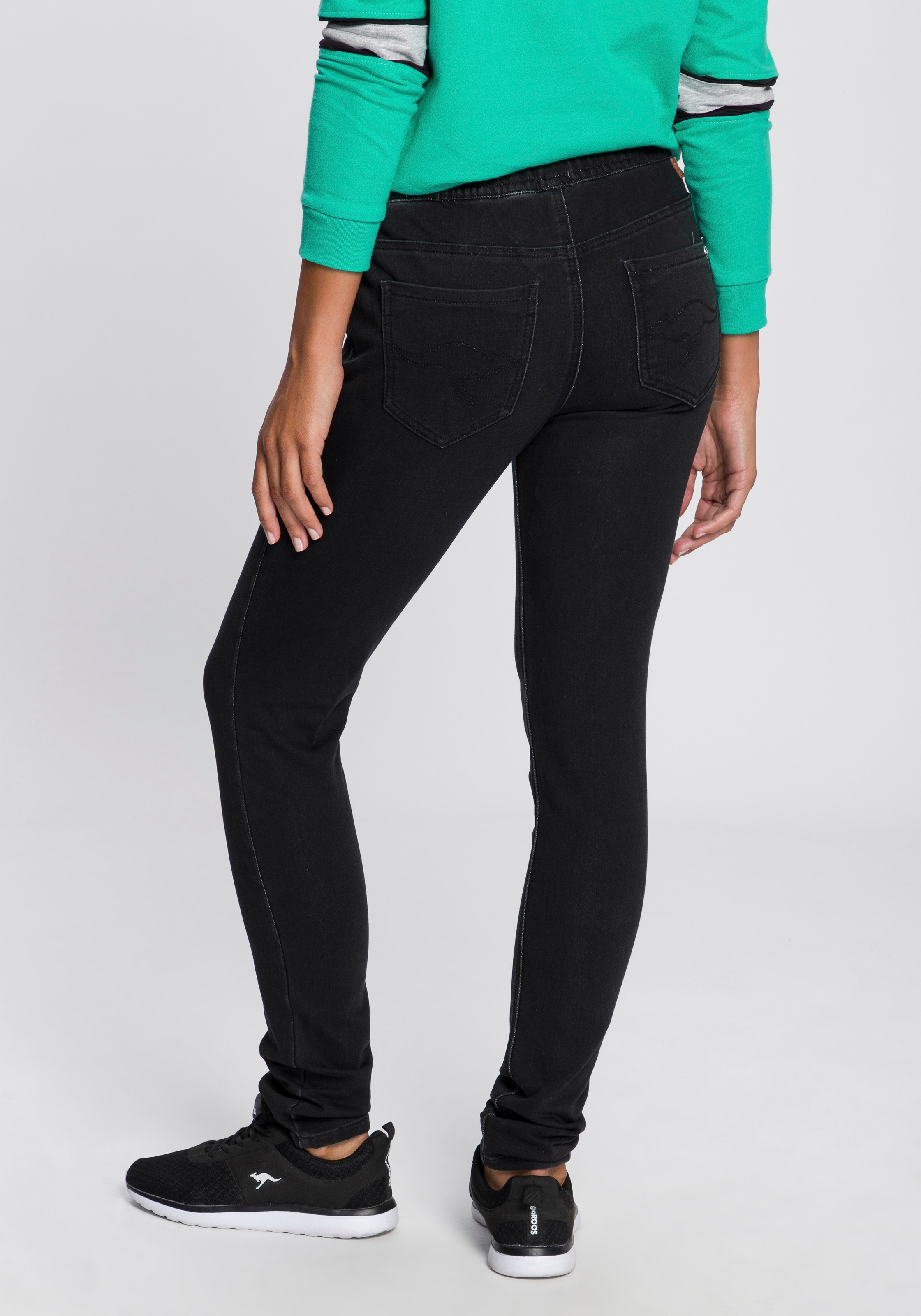 KangaROOS Jogg Pants entspannte Passform günstig online kaufen