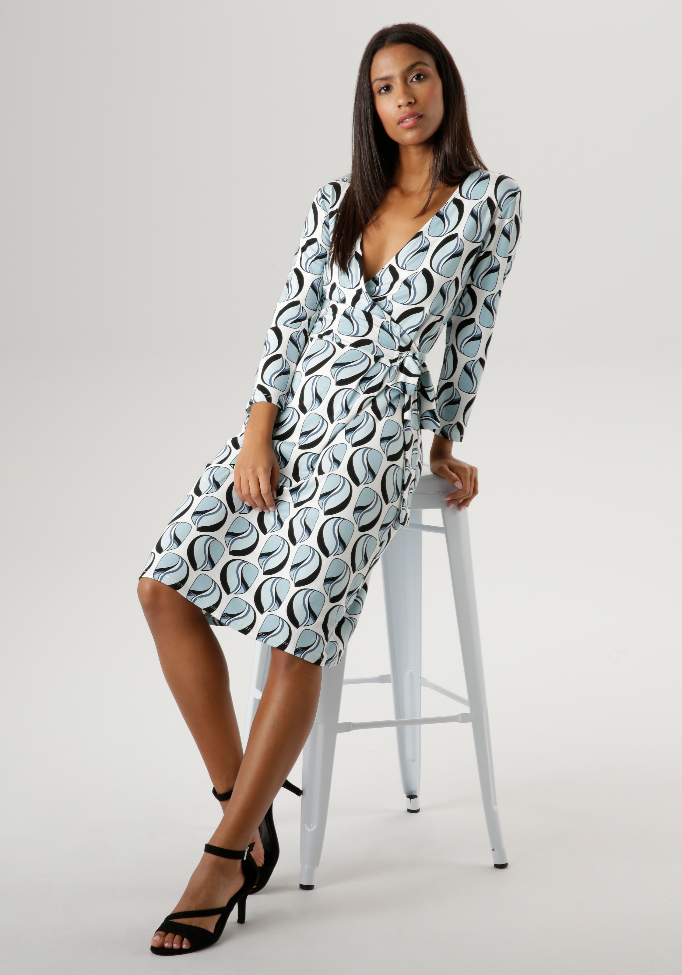 | KOLLEKTION NEUE SELECTED BAUR - Wickeloptik Aniston in Bindedetail bestellen mit V-Ausschnitt Jerseykleid, und