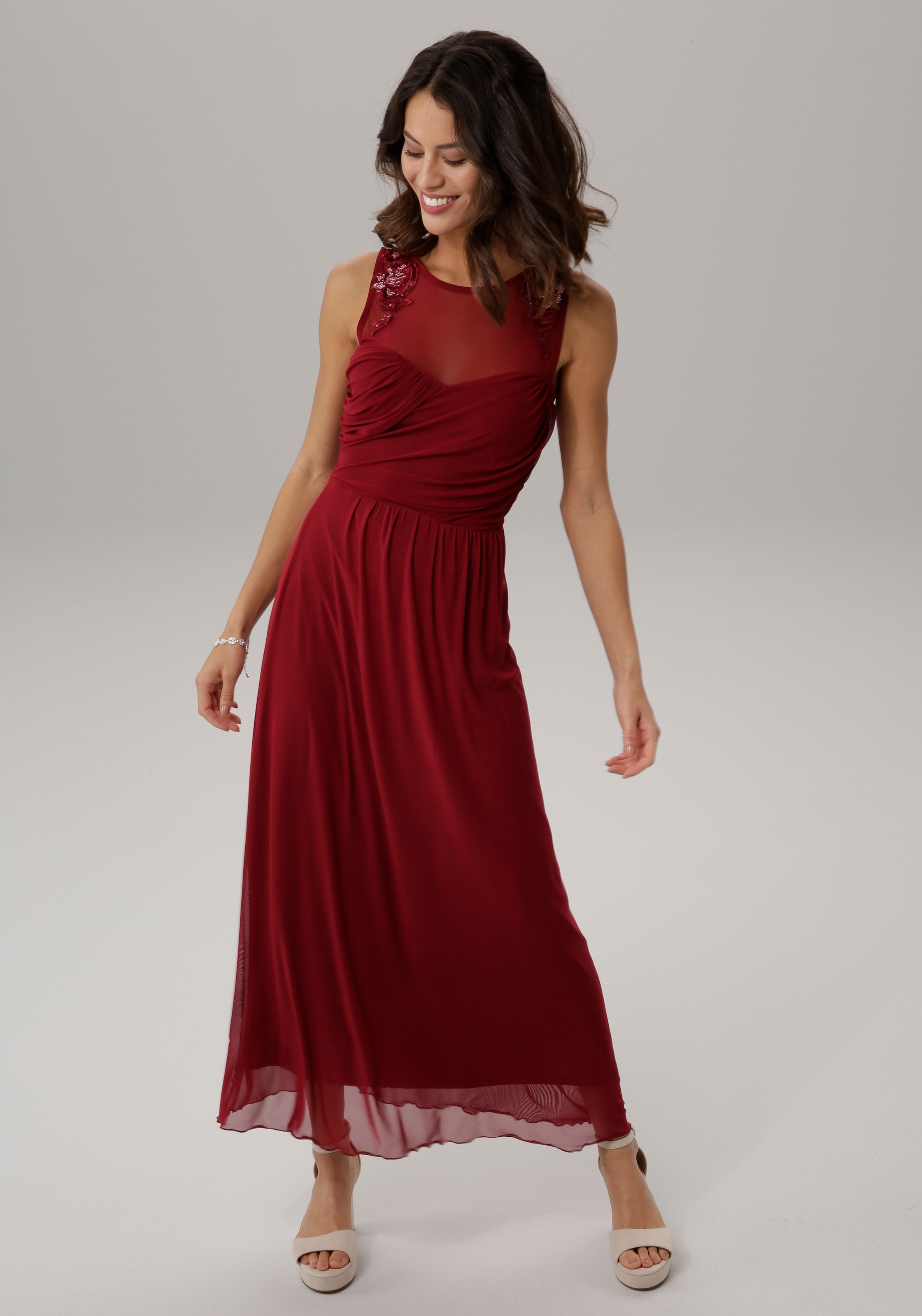 Melrose Abendkleid, mit Perlen-Applikation