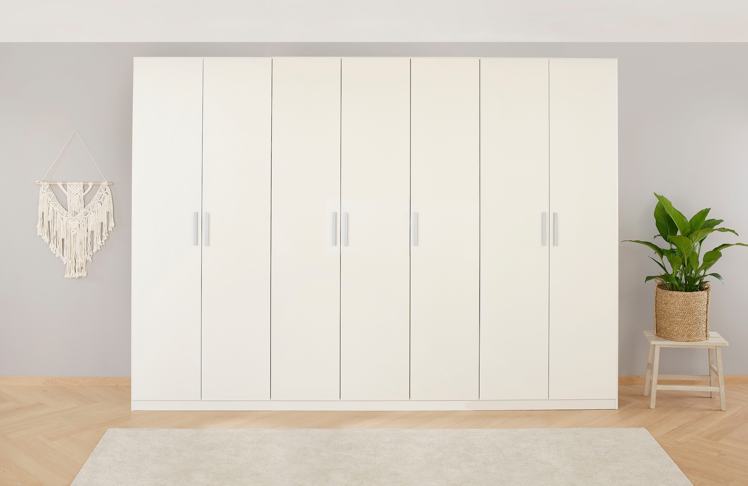 rauch Drehtürenschrank »Kleiderschrank Schrank Garderobe KOLUNA mit Dekor-Front«, inkl. 2 Innenschubladen sowie extra Einlegeböden MADE IN GERMANY