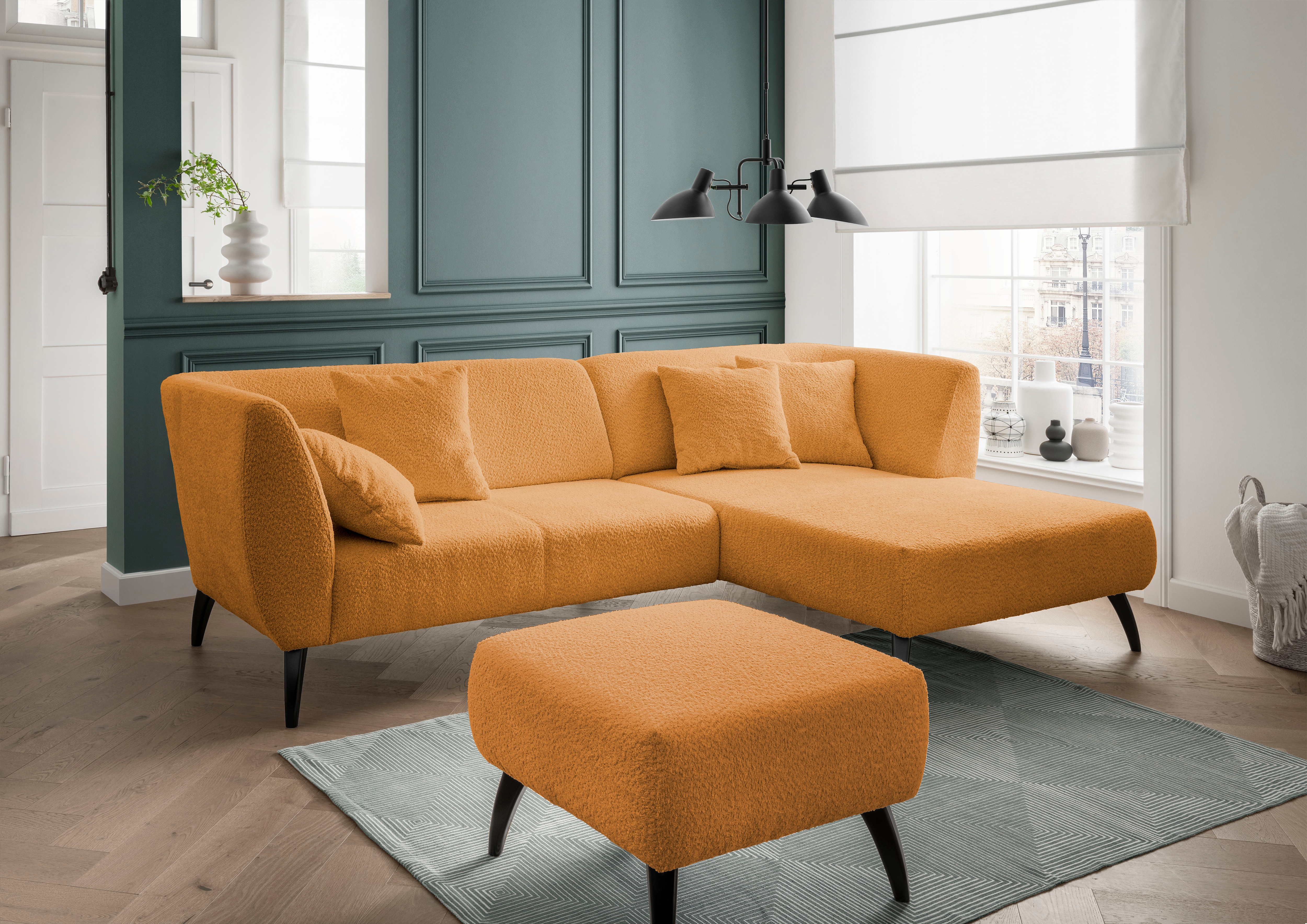 Home affaire Ecksofa "Lazio modern und bequem, schmale Armlehnen, tolle Detailverarbeitung" Holzfußfarbe wählbar, inkl. 4x Zierkissen