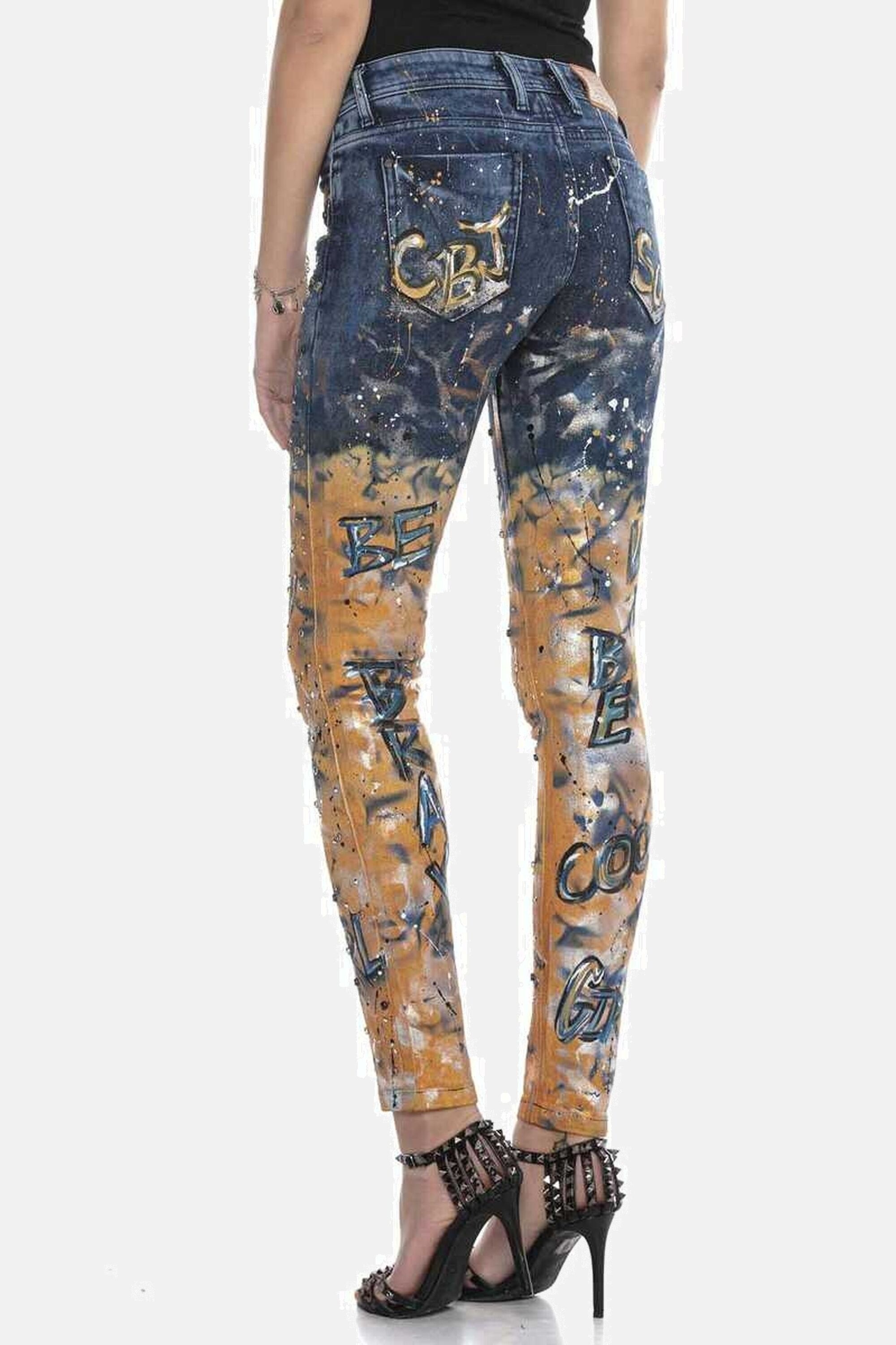 Cipo & Baxx Slim-fit-Jeans »Jeans«, Mit coolen Schriftzügen, WD440