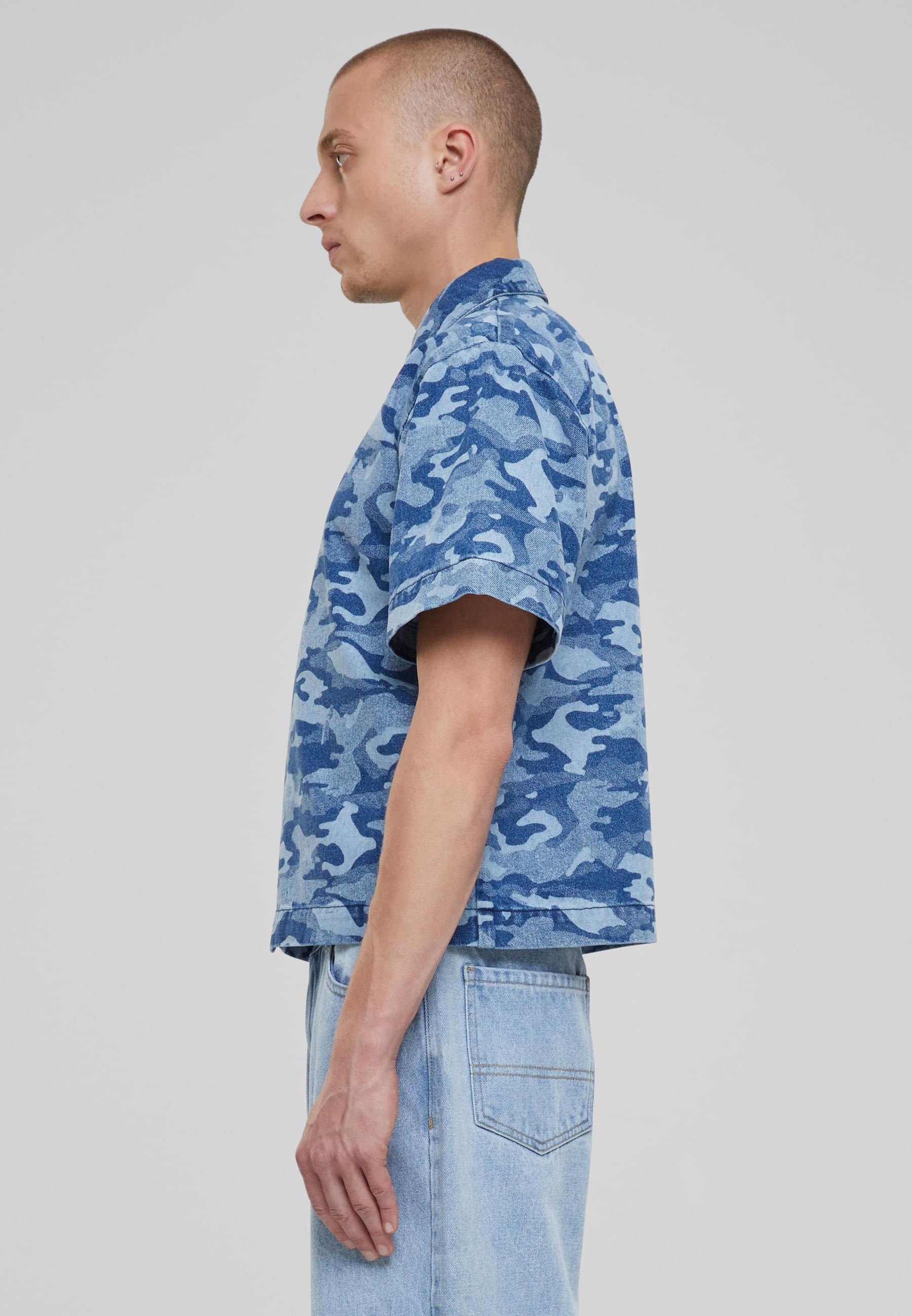 URBAN CLASSICS T-Shirt »Urban Classics Laser Camo Printed Boxy Shirt«, (1 tlg.)