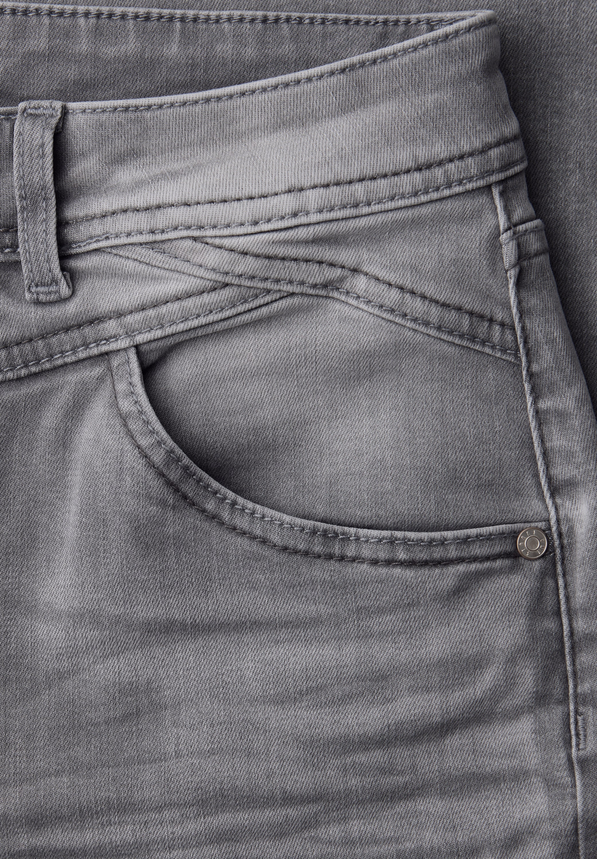 Cecil Loose-fit-Jeans im elastischen Materialmix