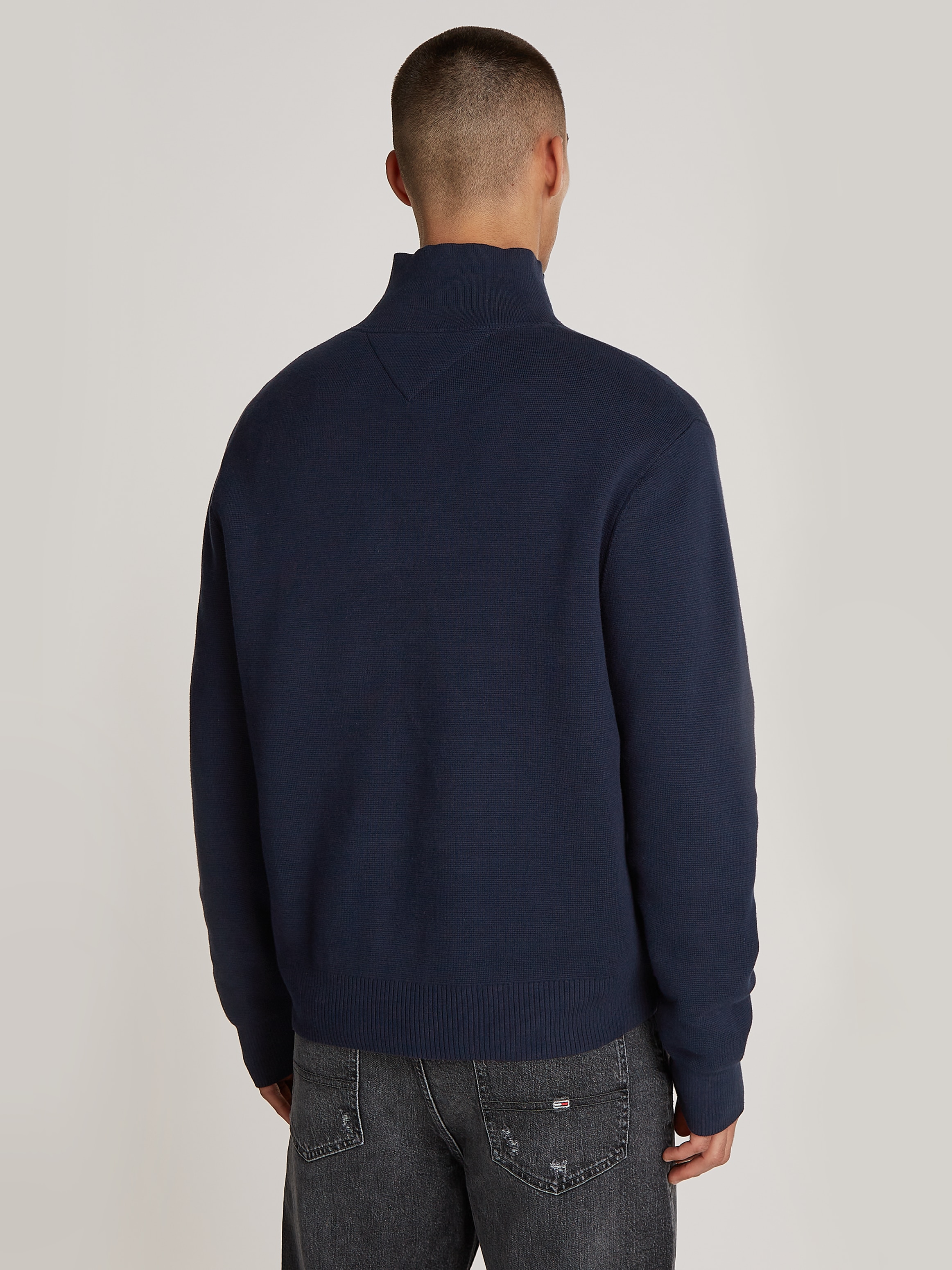 Tommy Jeans Strickpullover "TJM REG HALF ZIP SWEATER", mit bestickten Marke günstig online kaufen