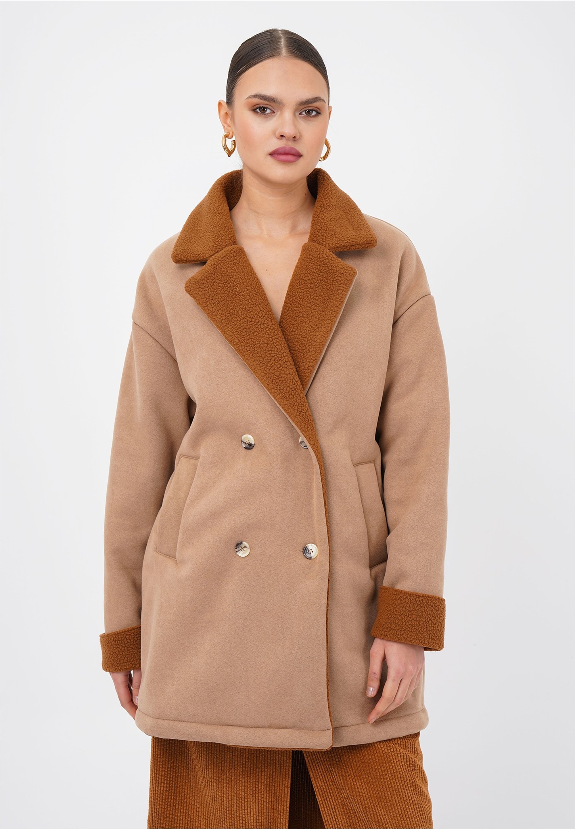 freshlions Wollmantel "Nevara" 1 Stk. mit stilvollem Reverskragen günstig online kaufen