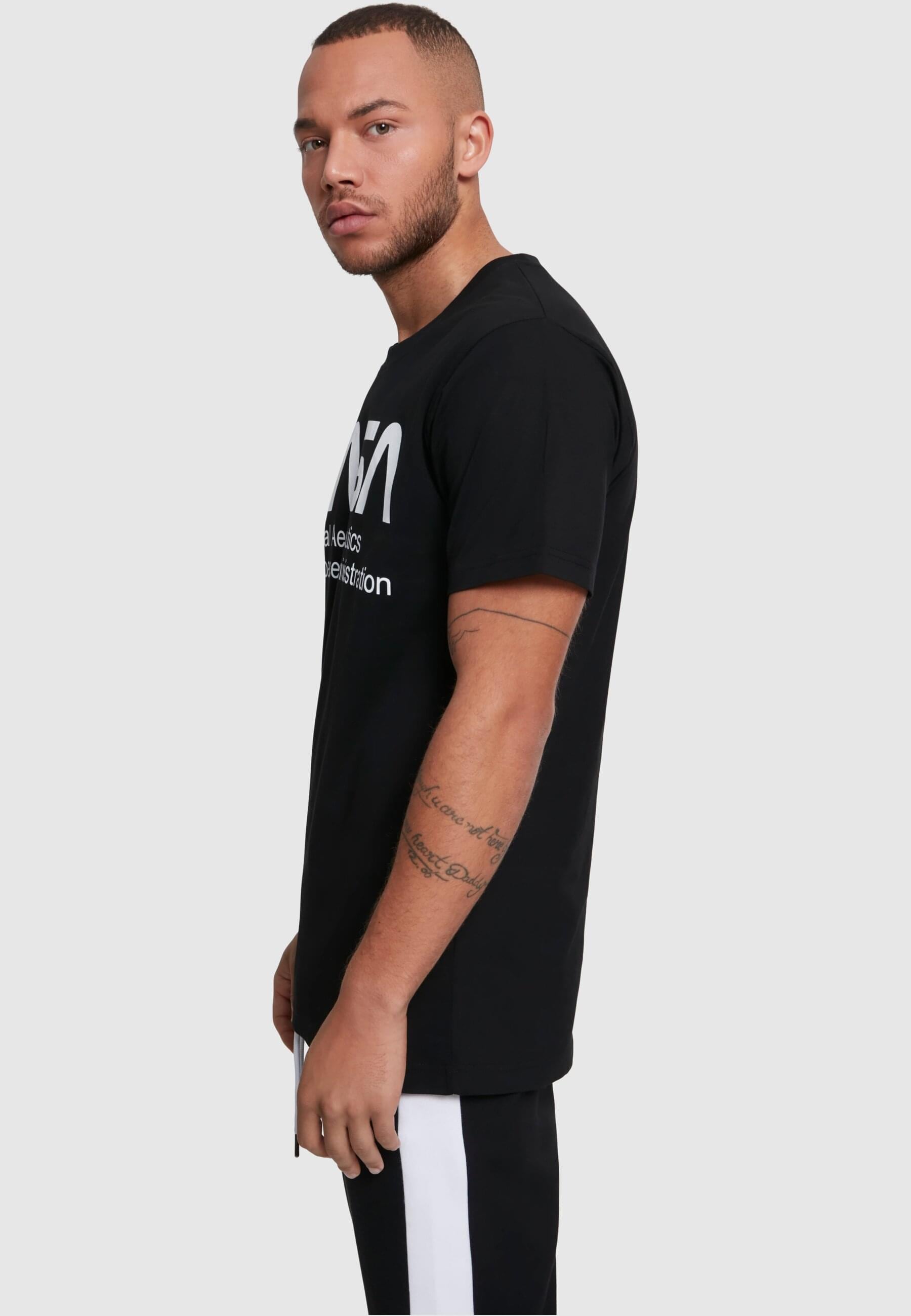 MisterTee T-Shirt »MisterTee Herren NASA Wormlogo Tee«, (1 tlg.)