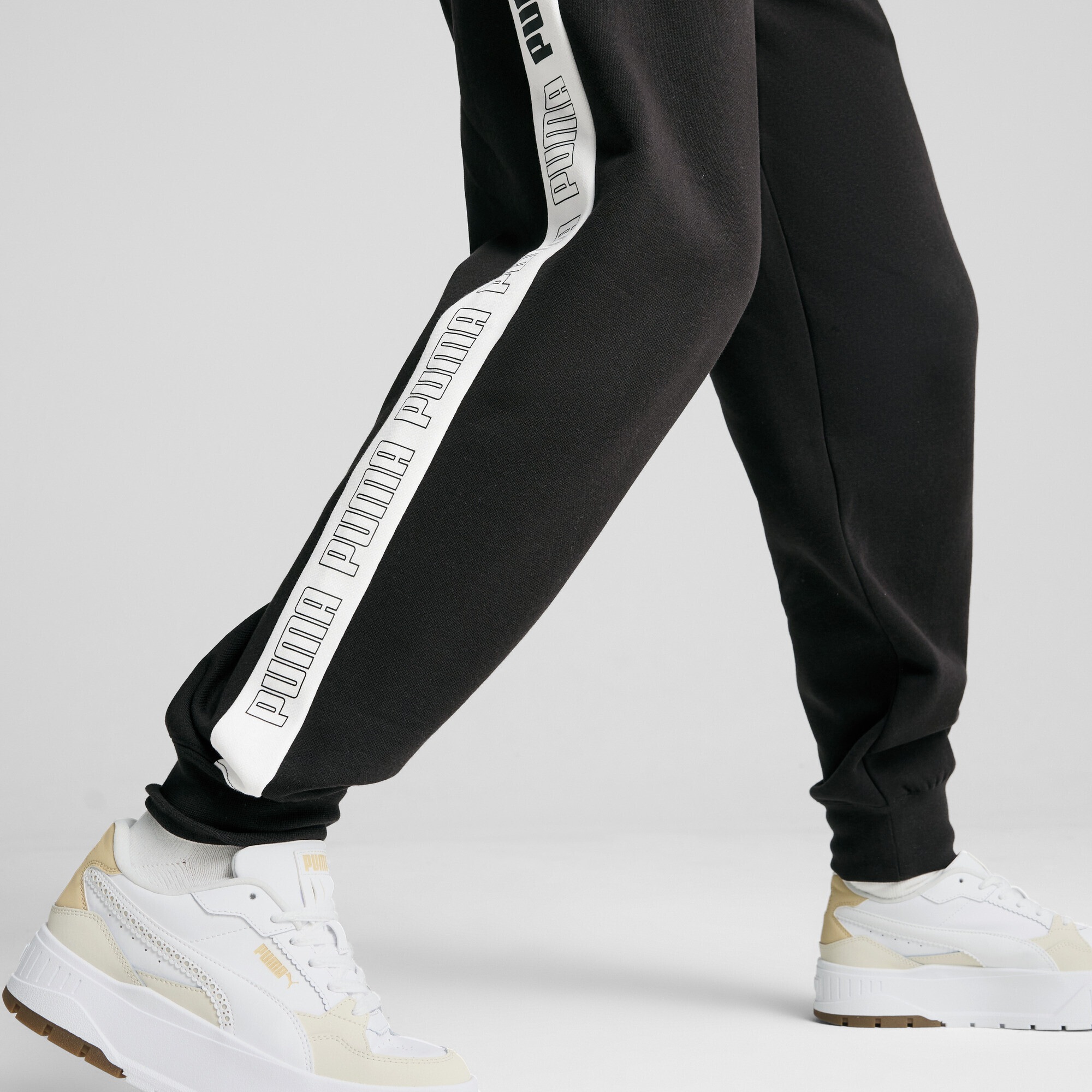 PUMA Sporthose »Around The Block Jogginghose Damen«