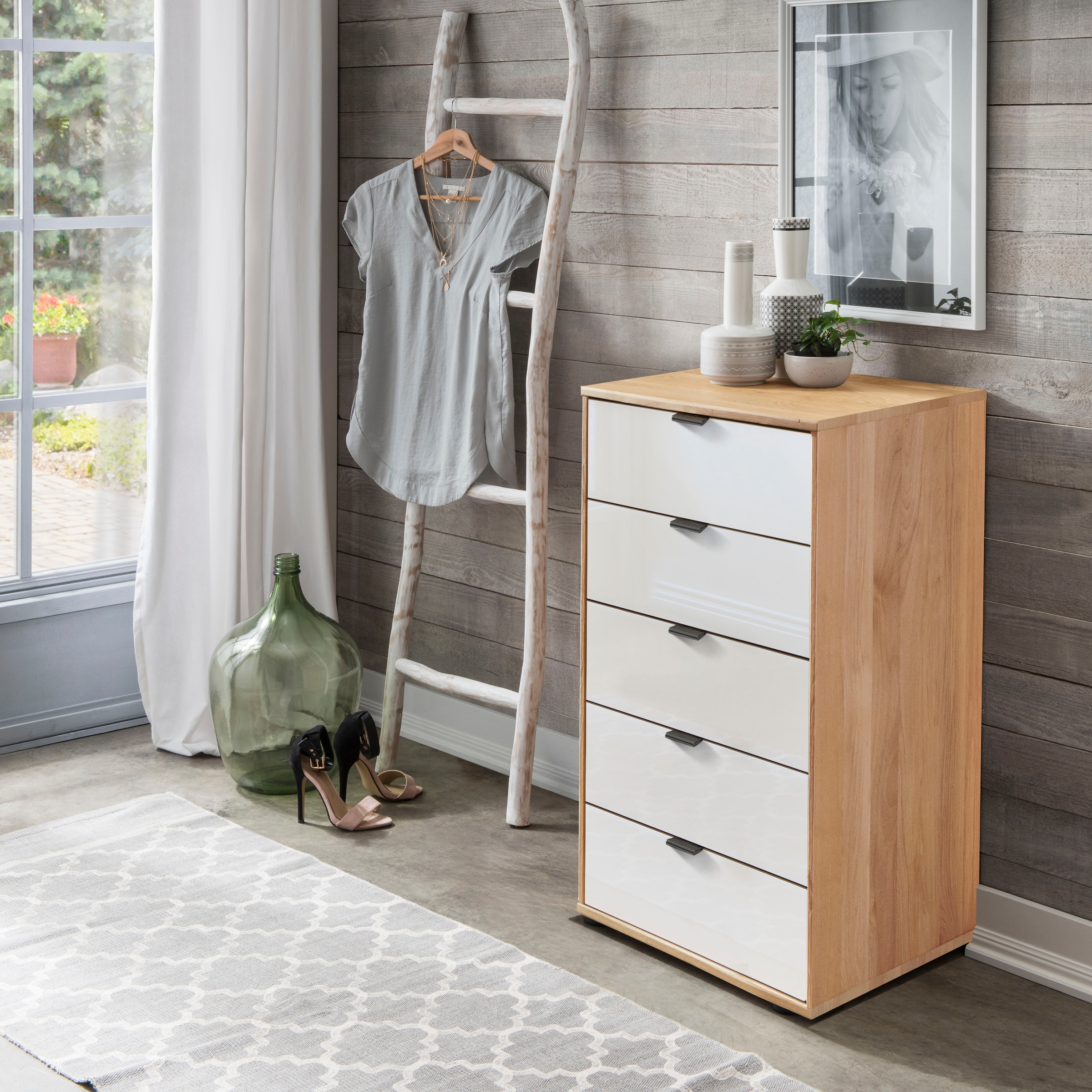 WIEMANN Schubkastenkommode "Cardiff Sideboard, Wäscheschrank, teilmassiv Erle, mit Schubladen" Glas- oder Massivholzfront, verschiedene Breiten, MADE IN GERMANY, Schubkästen inklusive Selbsteinzug und Dämpfung