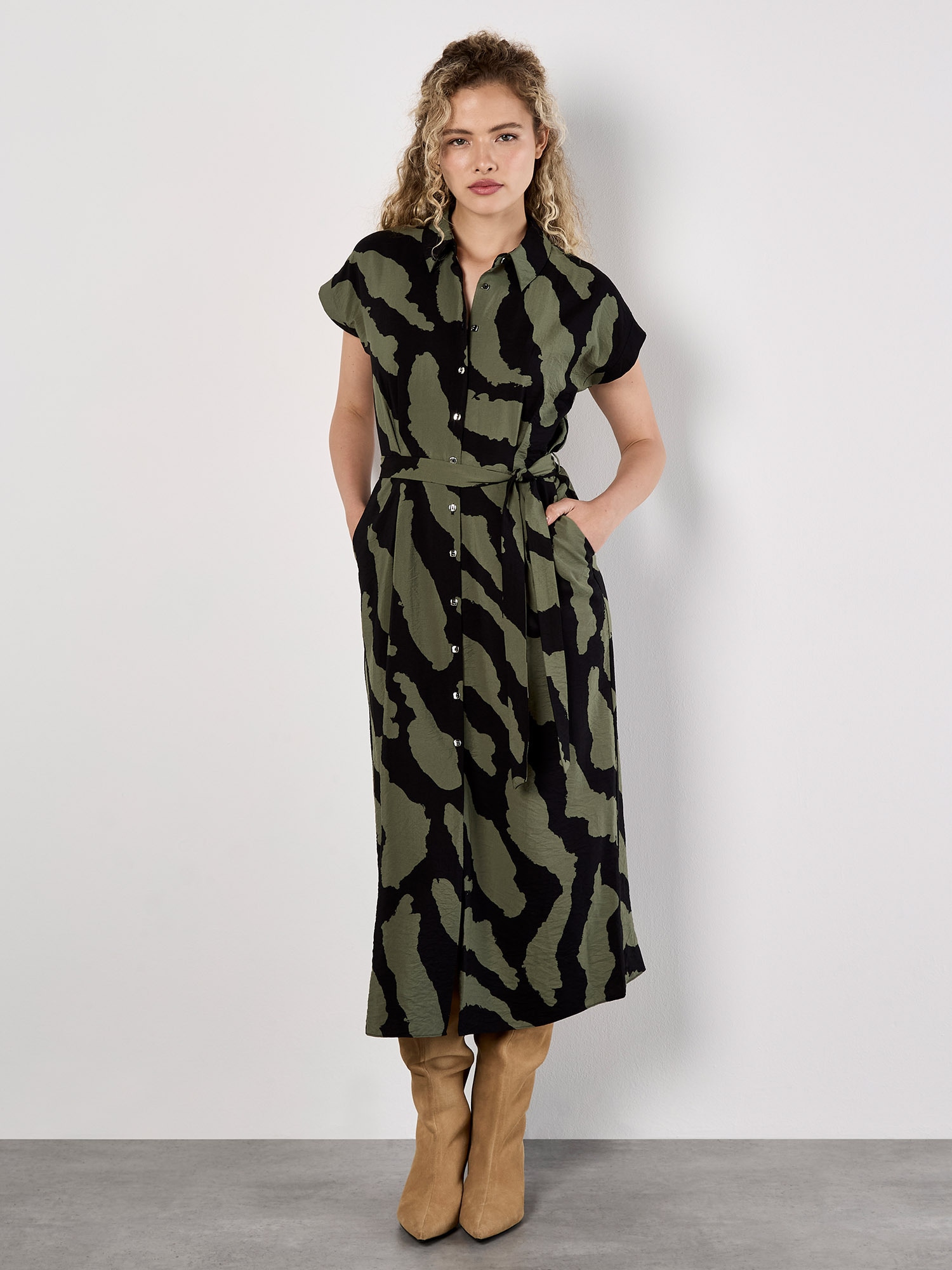 Apricot Hemdblusenkleid "Hemdblusenkleid" 2 tlg. mit Zebradruck