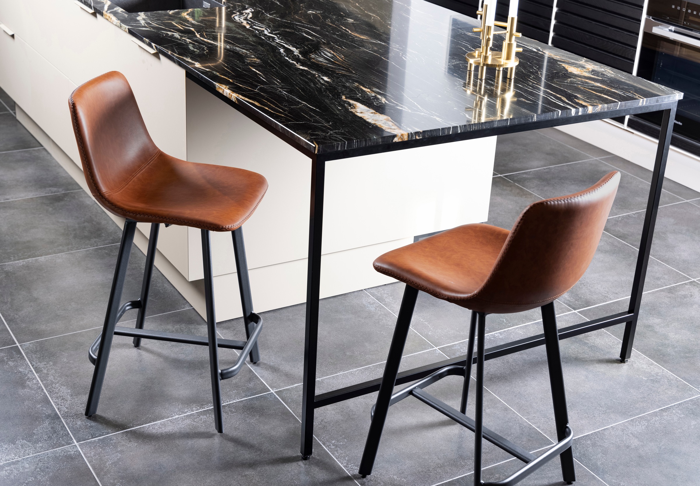 ACTONA GROUP Bistrostuhl "Ohio" (Set) 2 Stk. Kunstleder Sitz mit rechteckig günstig online kaufen