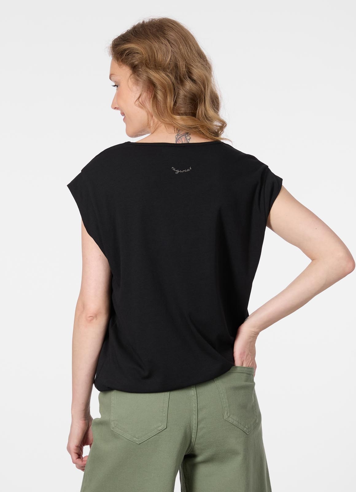 Ragwear Kurzarmshirt »TULSA« Fließendes Material mit Gummizug in unifarbener Optik