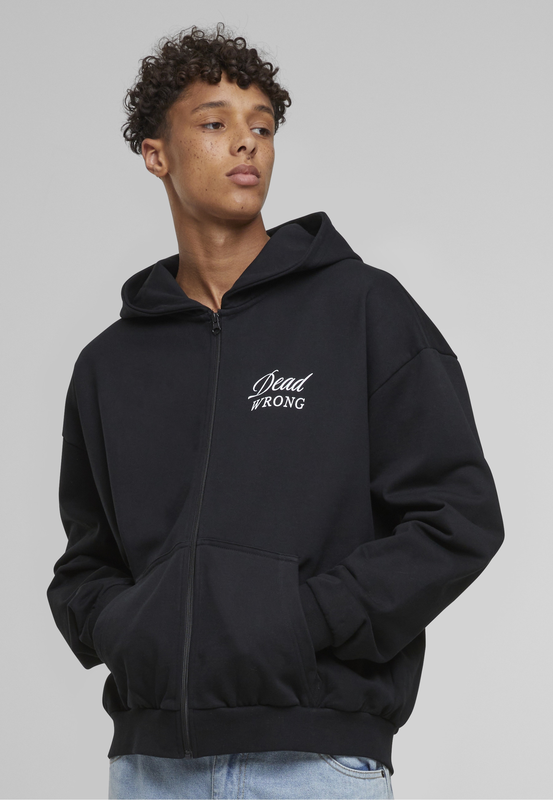 Upscale by Mister Tee Sweatjacke »Upscale by Mister Tee Dangerous Grounds Oversize Zip Hoody«