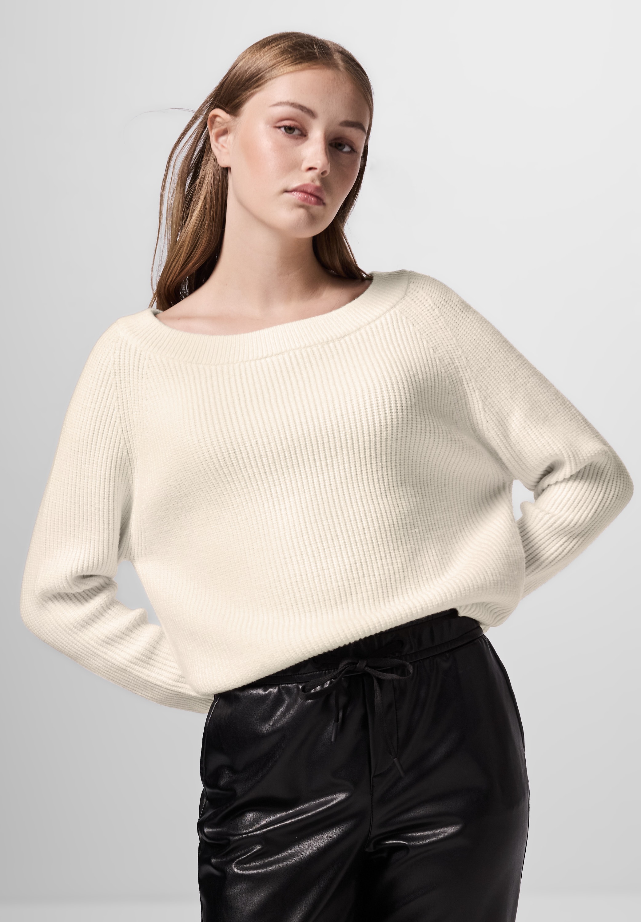 STREET ONE STUDIO Strickpullover, mit U-Boot-Ausschnitt