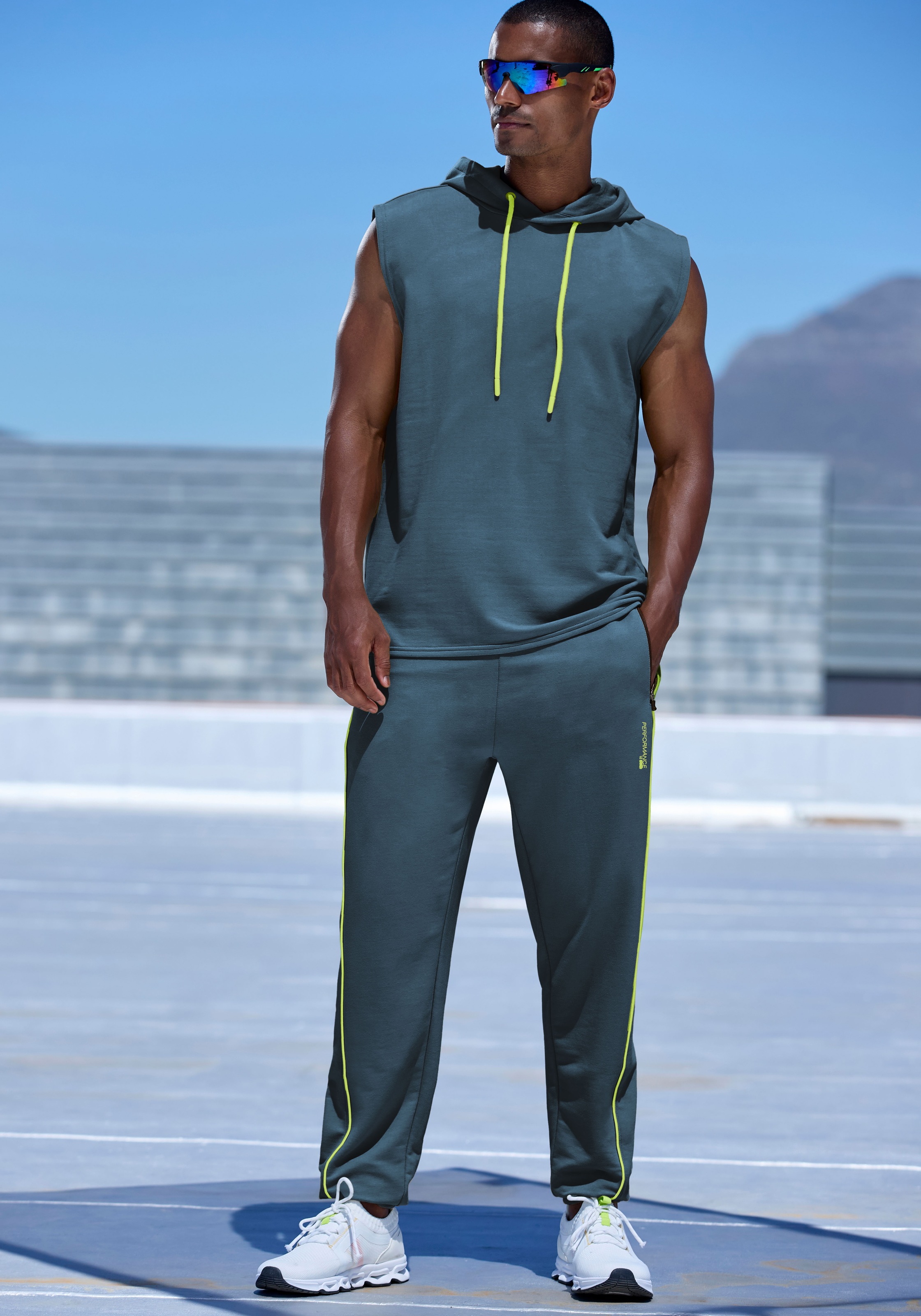 Le Jogger Performance Kapuzenshirt ohne Ärmel Petrol M 2