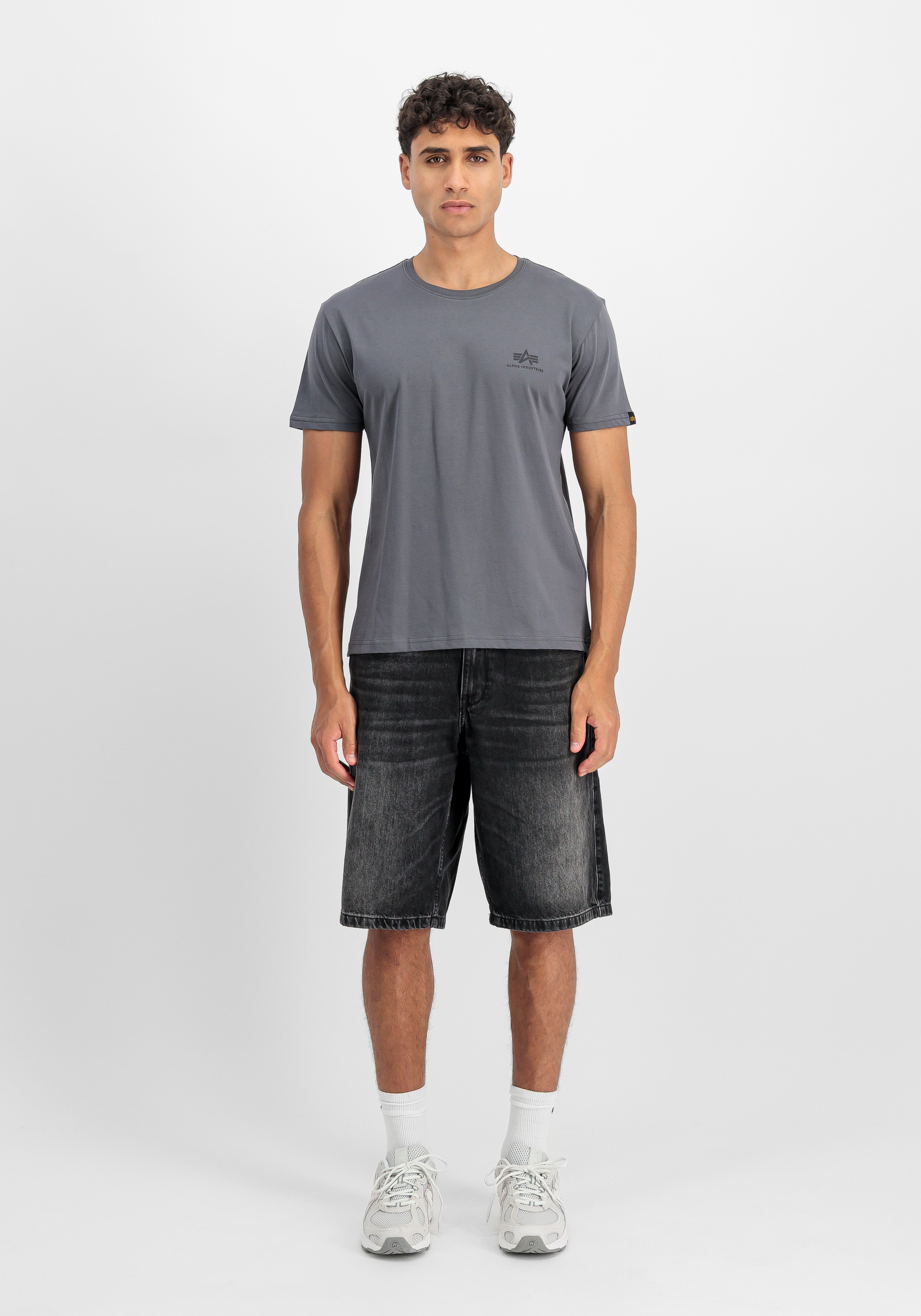 Thumbnail - Alpha Industries T-Shirt "Basic T-Shirt SL"
