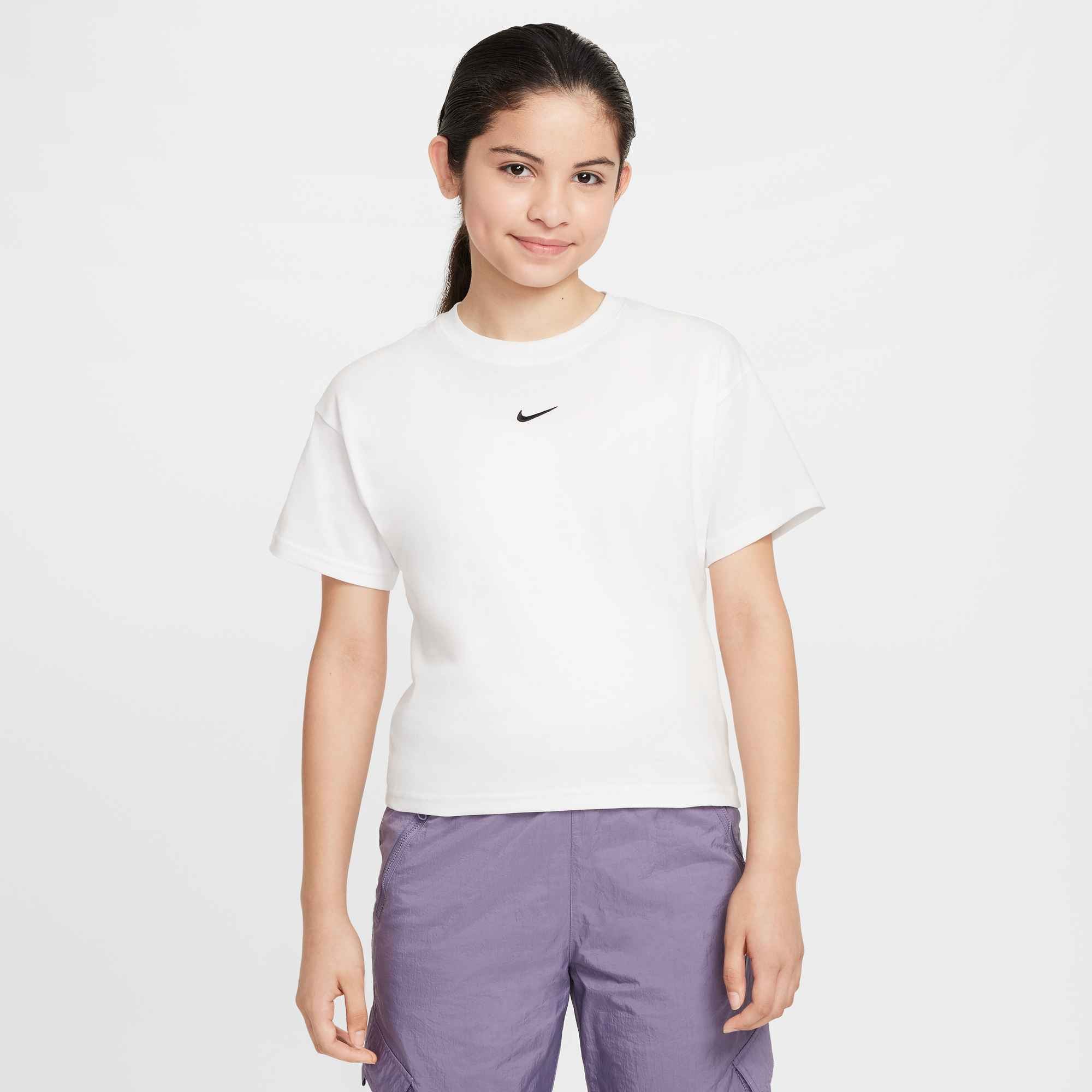 Nike Sportswear T-Shirt »G NSW TEE BOXY ESSNTL LBR« für Jugendliche, sportlicher Stil, Kurzarm, Rundhalsausschnitt
