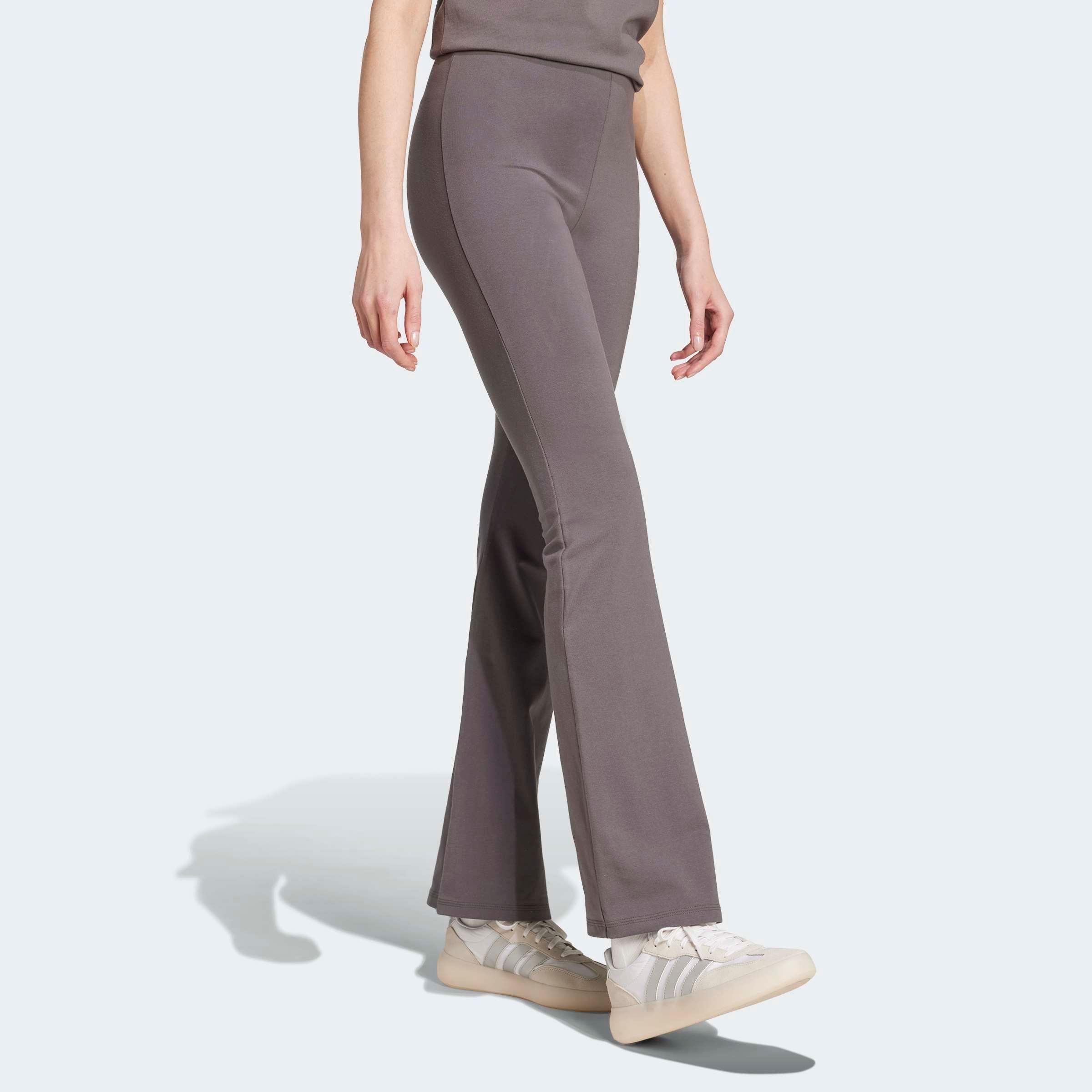 adidas Sportswear Leggings »W SL SJ FLARLEG«, (1 tlg.), Hoher Bund, ausgestellte Beinform